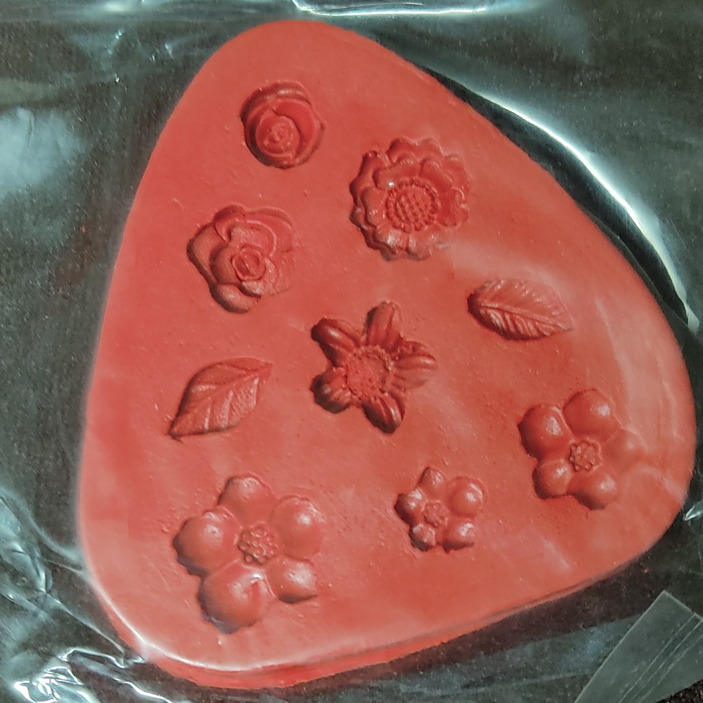 مواد گل مثلثی ابعاد 7 در 7 سانت