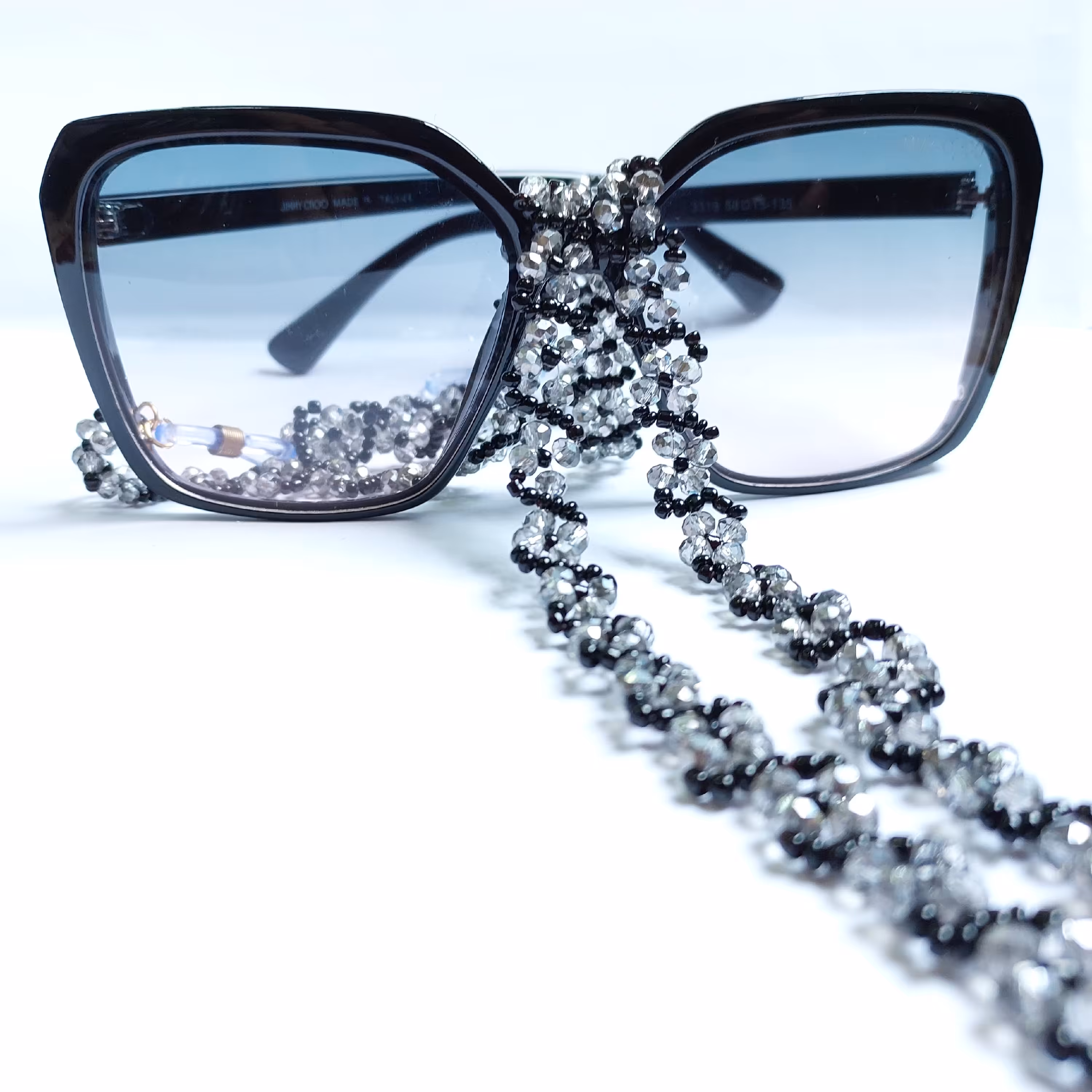 بندعینک منجوق و کریستال طرح گل مروارید