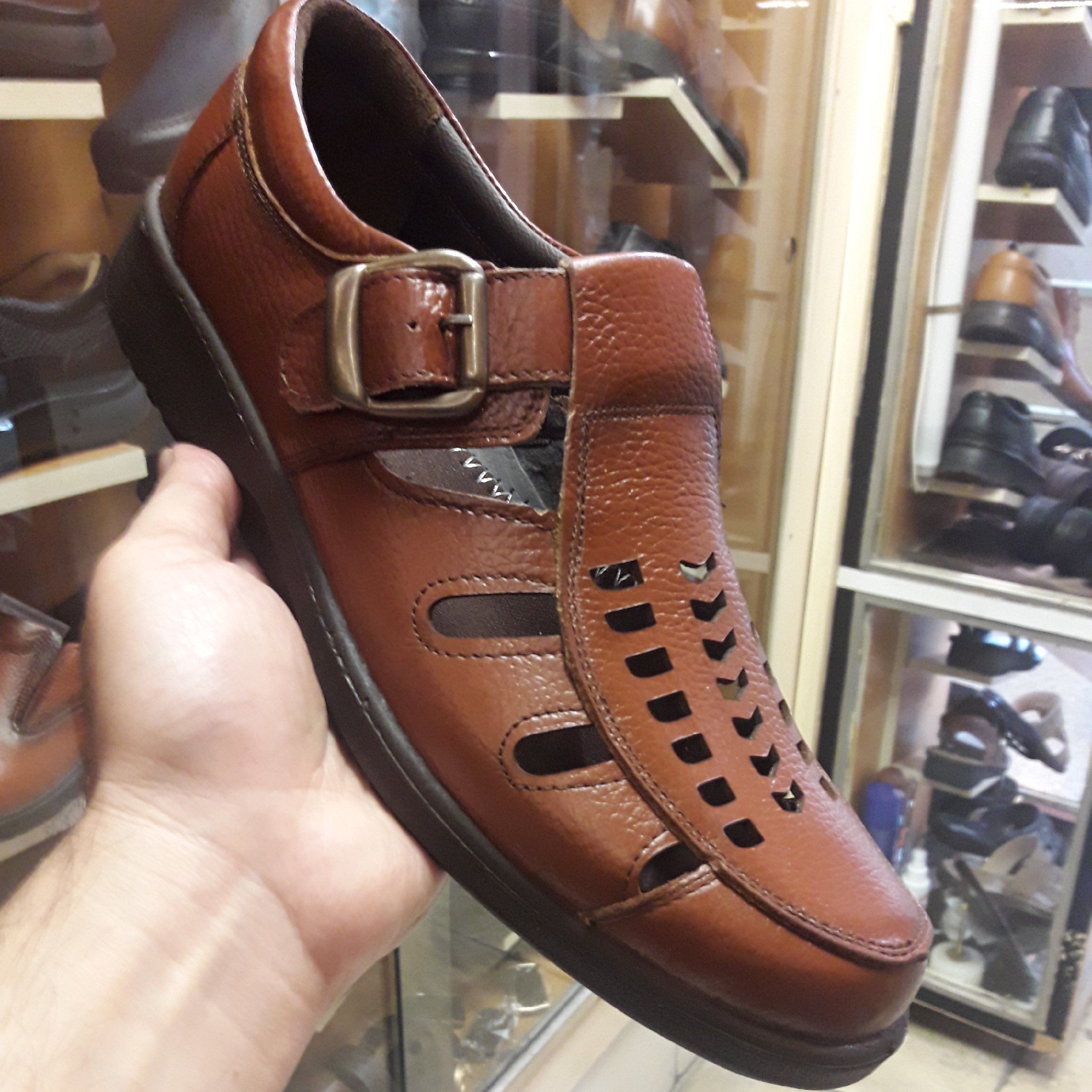 کفش تابستانی