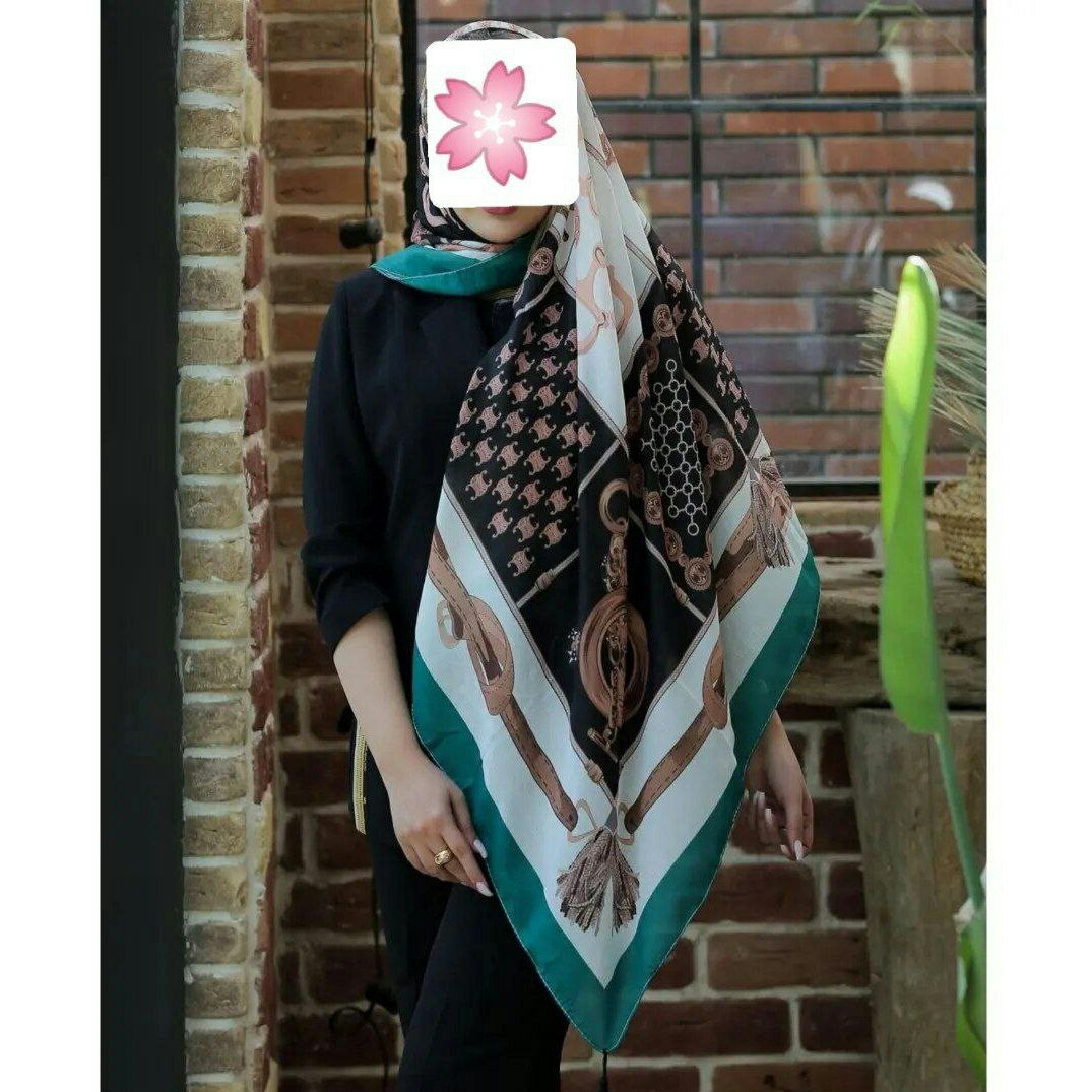 روسری کلاسیک