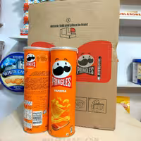 چیپس پرینگلز PRINGLES با طعم پاپریکا 165 گرمی