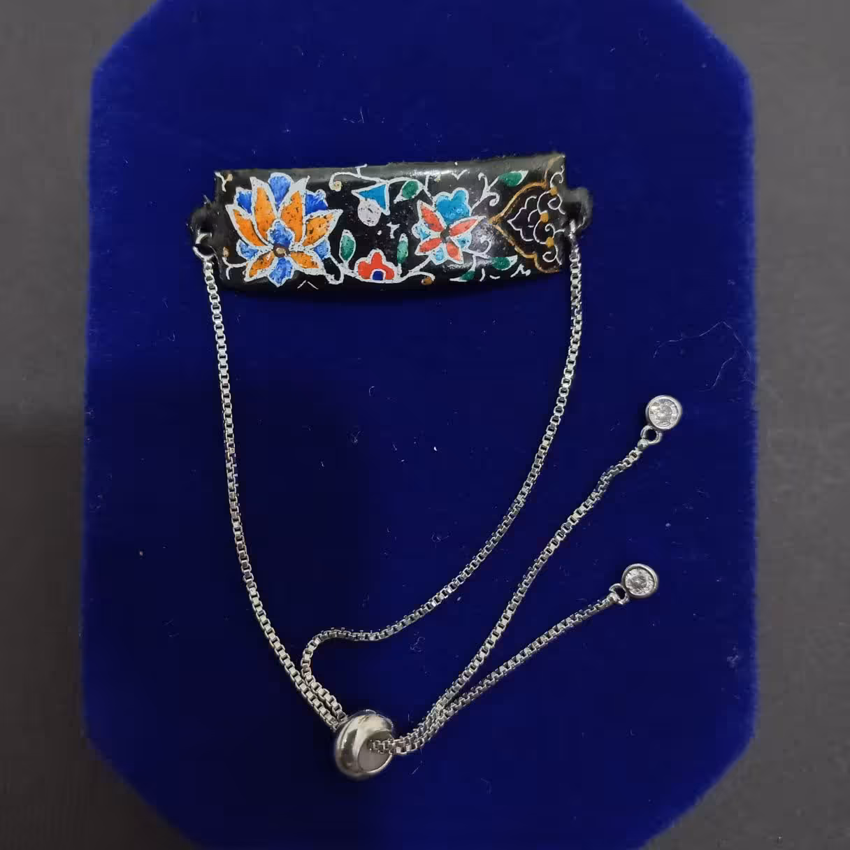 دستبند اسانسوری