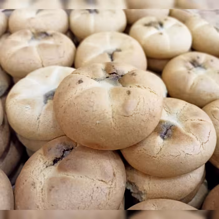 کلوچه خرمایی تازه پخت(کلمپه 1 کیلویی) سوغات خوشمزه و مقوی کرمان