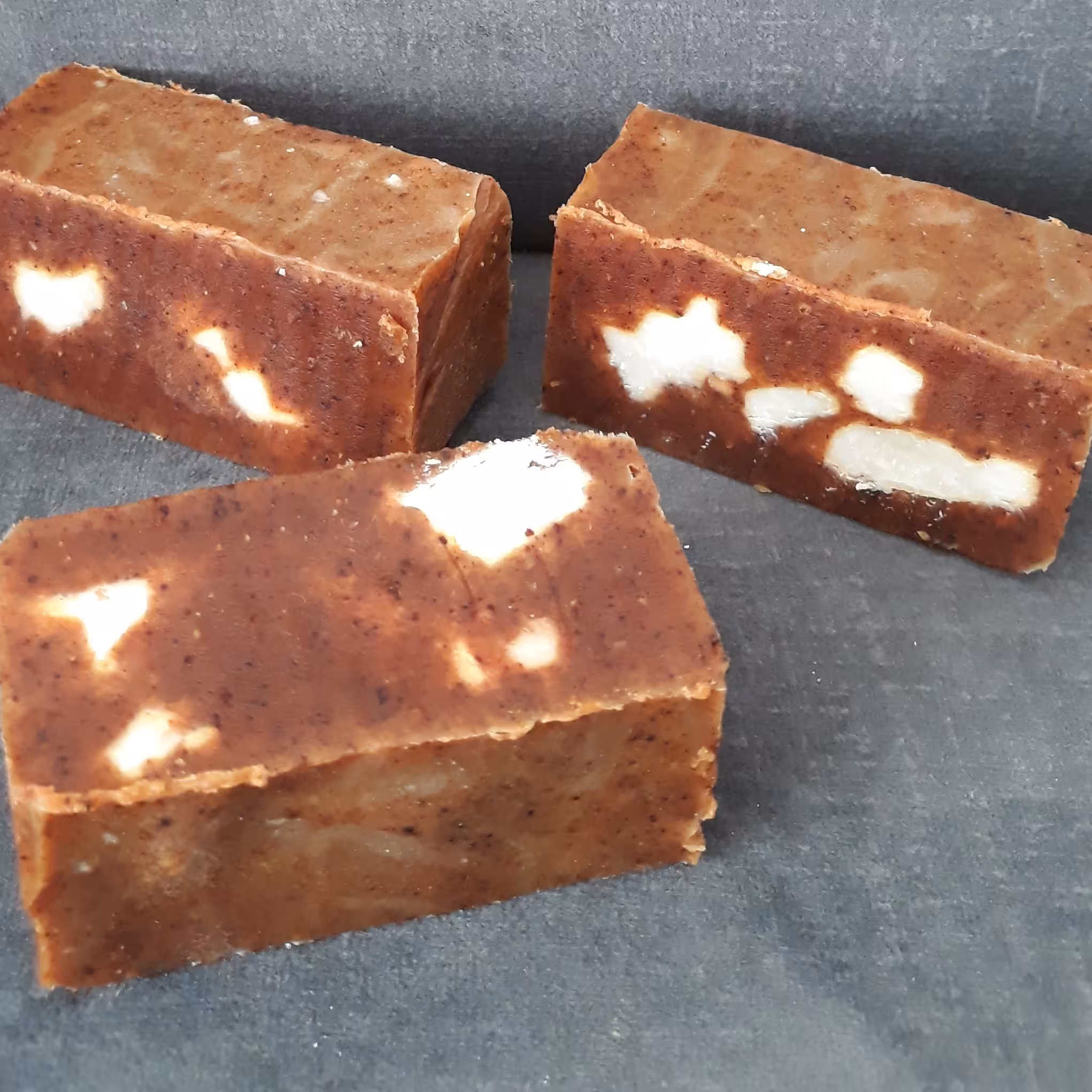 صابون زردچوبه وهفت روغن طبیعی