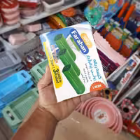 کیسه زباله سه رول میلاد 
 کیفیت عالی
مقاوم وضخیم  
هر بسته شامل 3رول 300گرمی میباشد