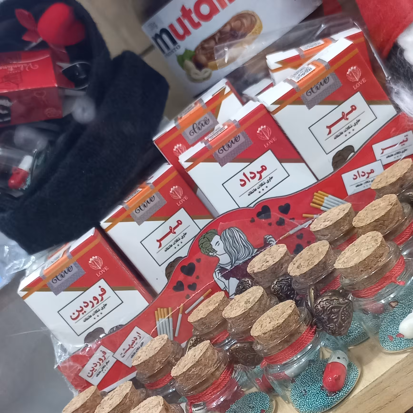 شکلات کاکائویی طرح سیگار بهمن و ماه تولد یک هدیه منحصر   بفرد و یه یاد ماندنی 