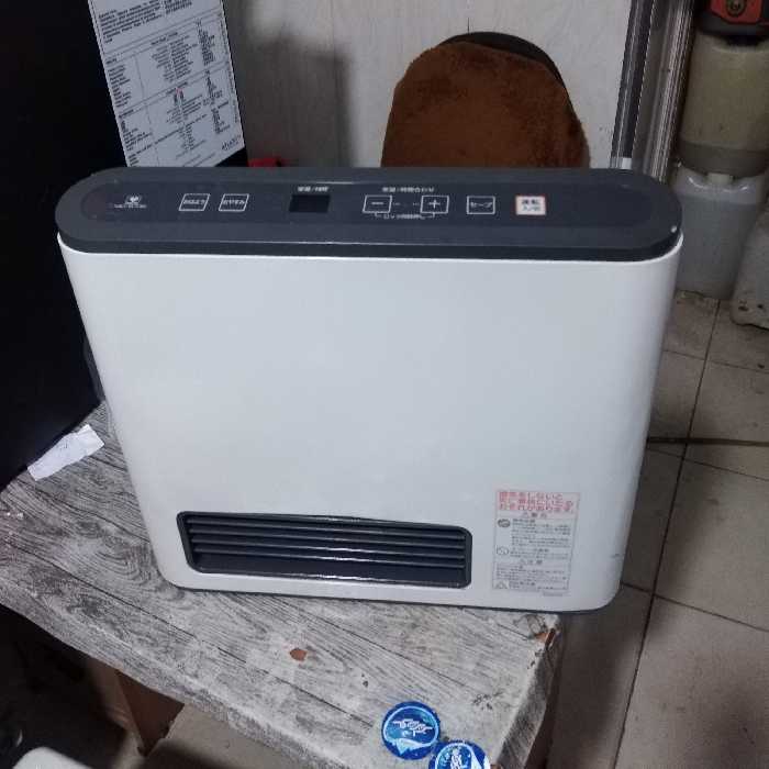 بخاری گازی برقی ژاپنی 2500کالری