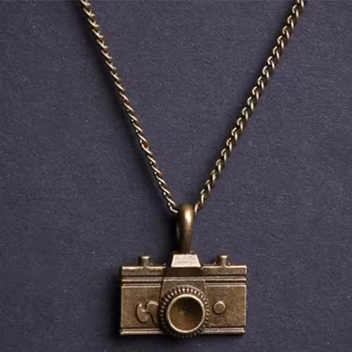 گردنبند مدل دوربین عکاسی 