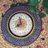 ساعت دیواری نقطه کوبی شده کاردست.