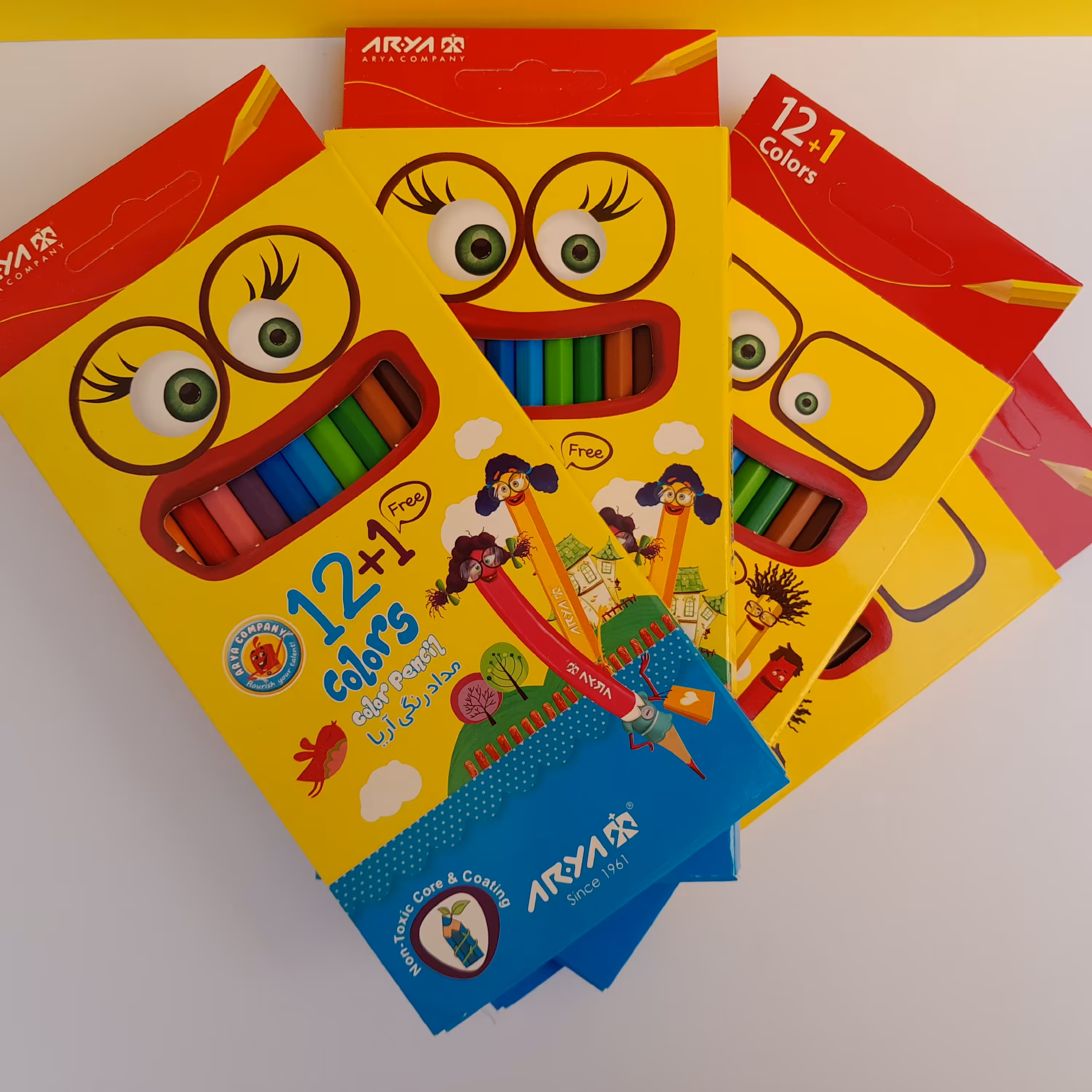 مدادرنگی 12 رنگ مقوایی آریا