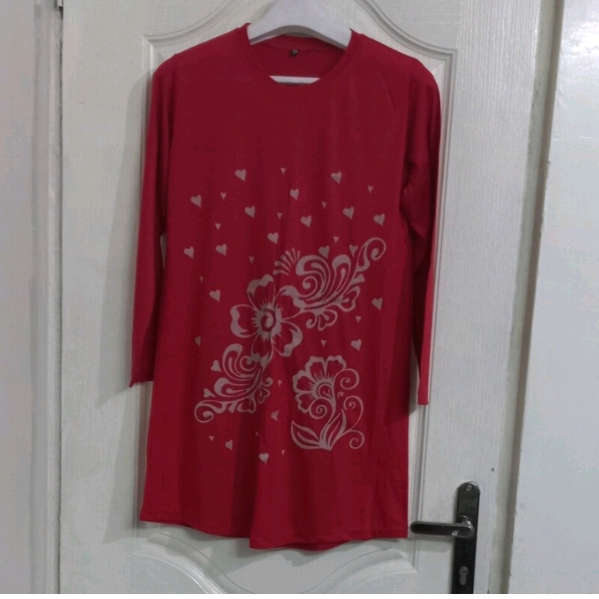 تونیک دخترانه و زنانه مناسب از سایز 40تا سایز 48 جنس ویسکوز اسپان نرم و لطیف درجه یک تنوع رنگ