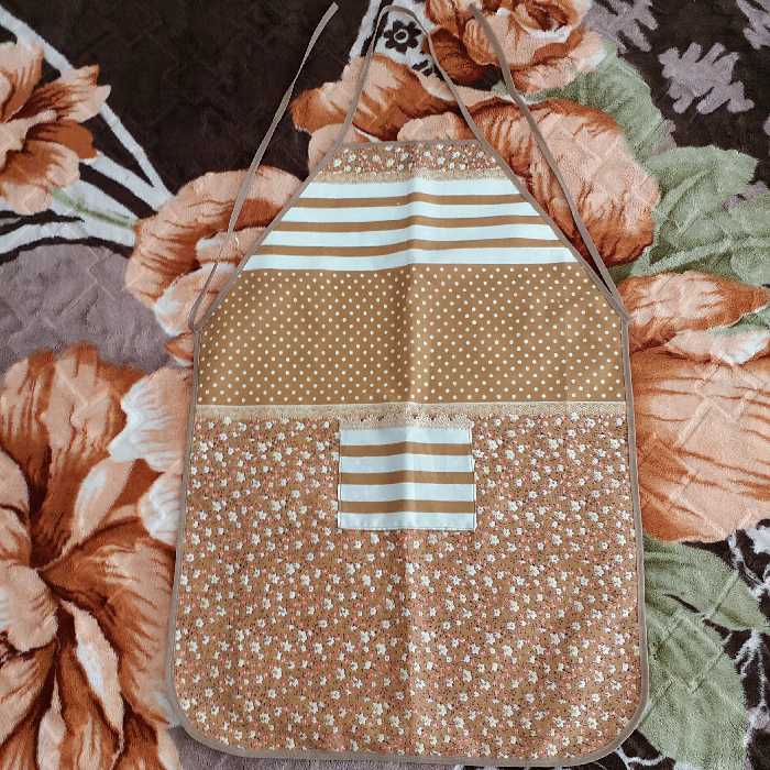 پیشبند ساده آشپزخانه 