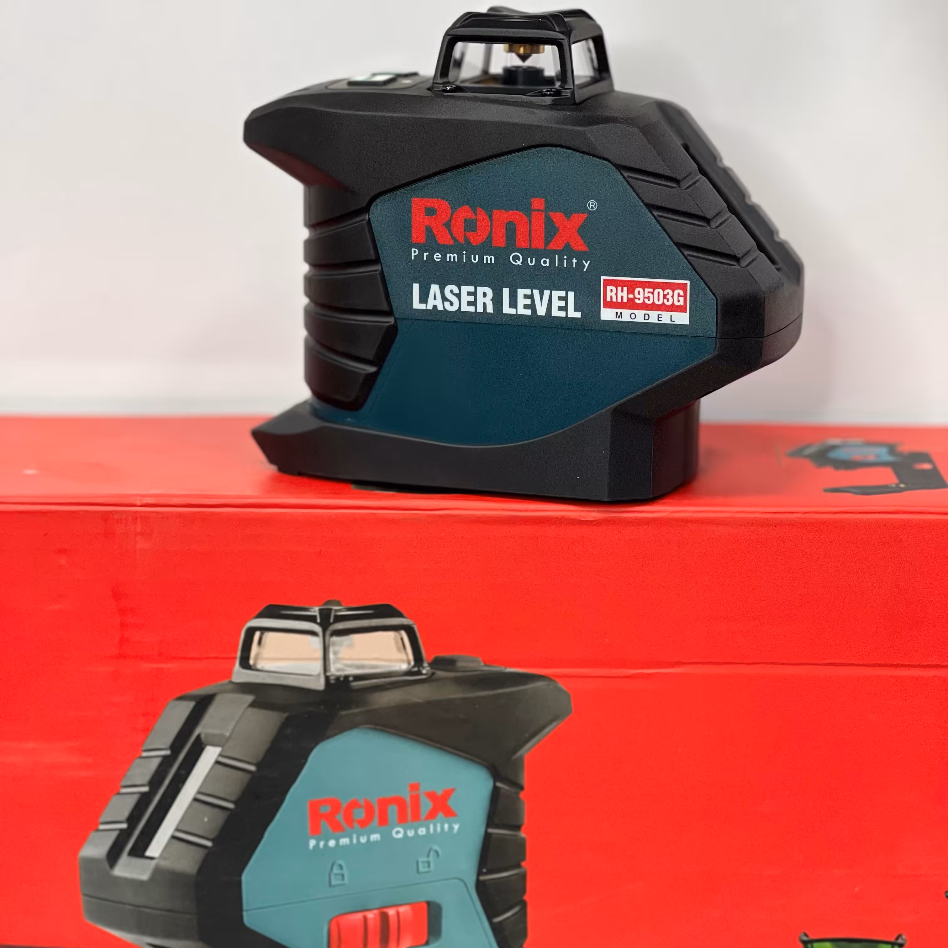 تراز لیزری 360و120 نورسبز حرفه ای رونیکس9503G