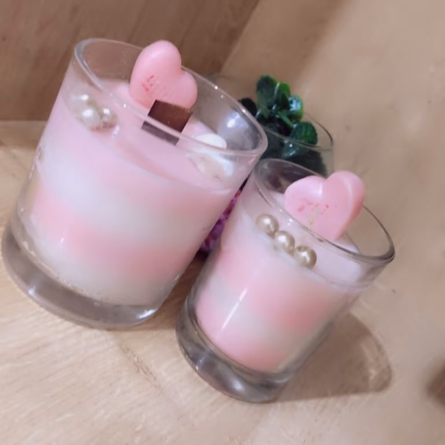 شمع شیشه ای استوانه ای راه راه 