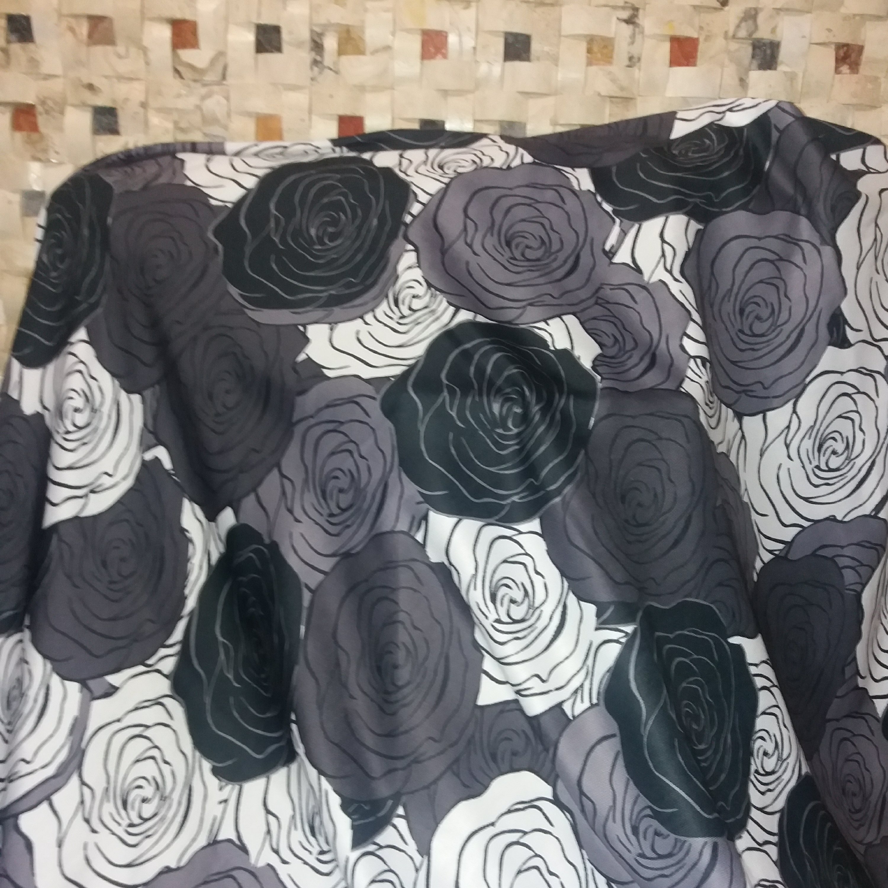روسری نخی اعلای طرح گل