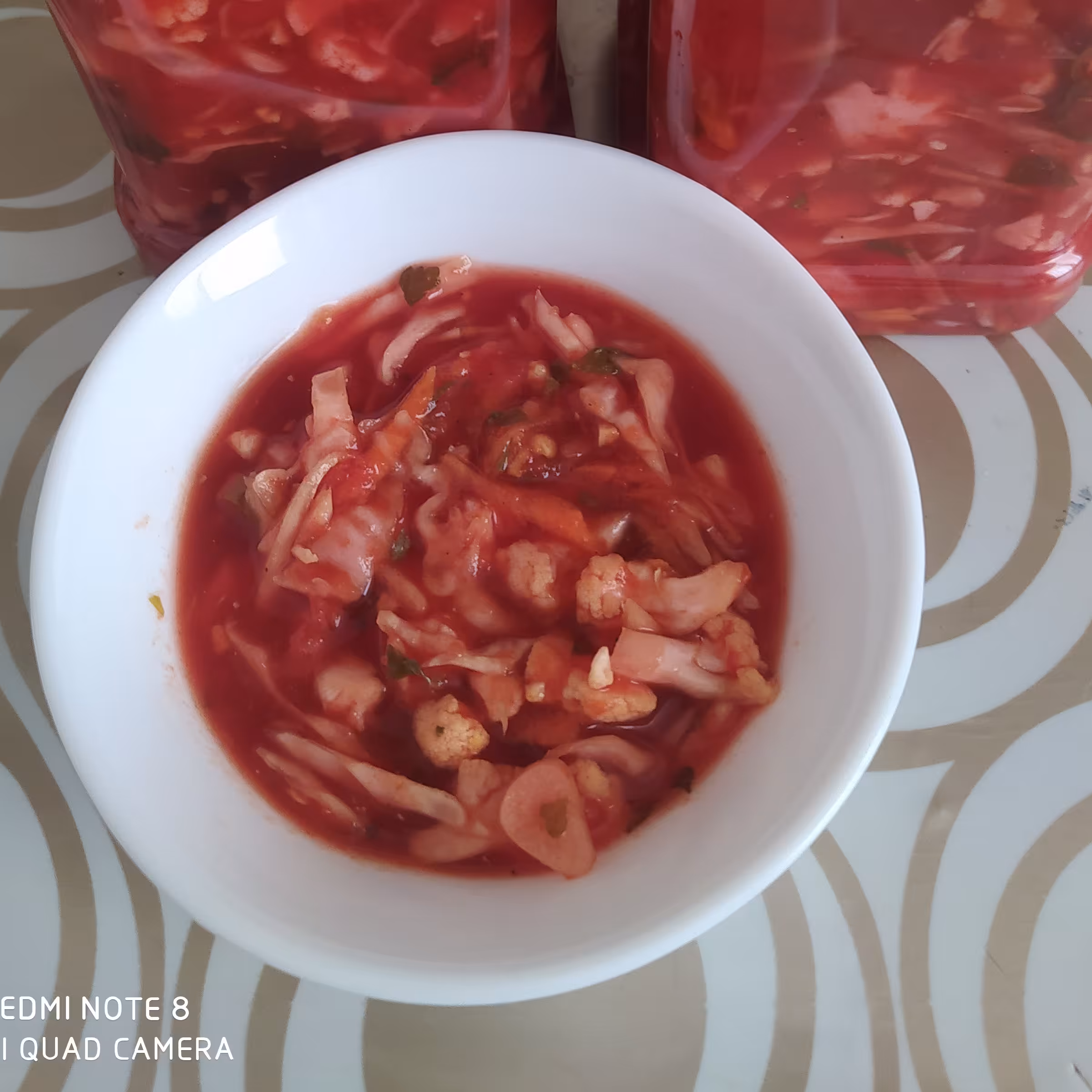 ترشی سالادی  700گرمی با مواد تازه و محلی  بدون نگهدارنده