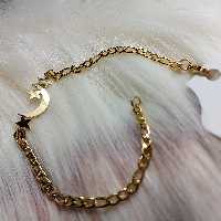 دستبند ماه و ستاره.  