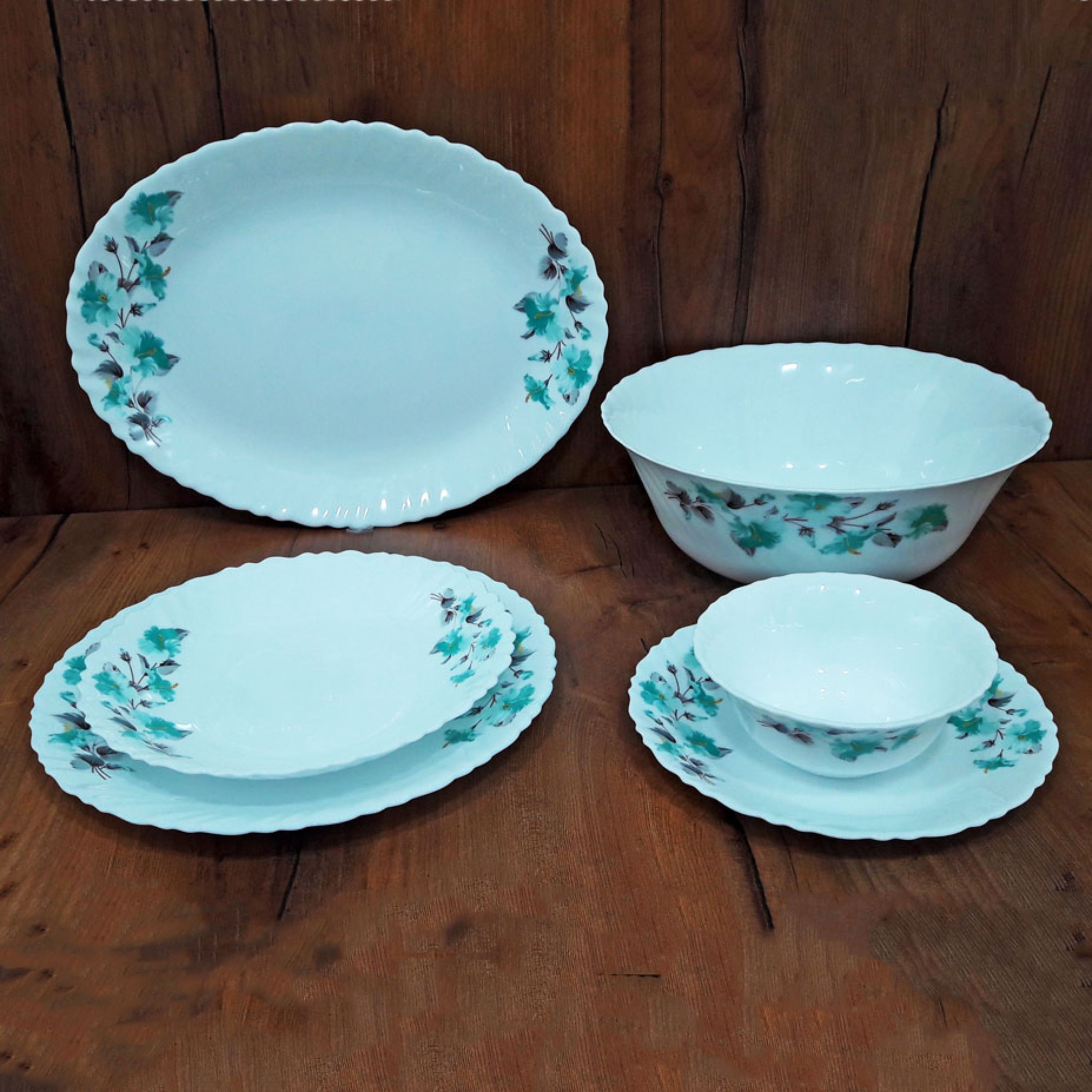 سرویس آرکوپال 26 پارچه امارات مدل آلاله سبز