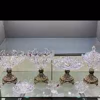 سرویس ظروف پذیرایی 12نفره 45 پارچه شفاف الیزه با پایه های رنگ ثابت 