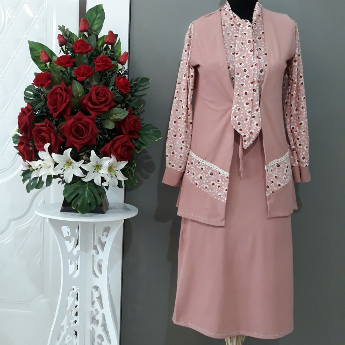 پیراهن دوتیکه گلریز
