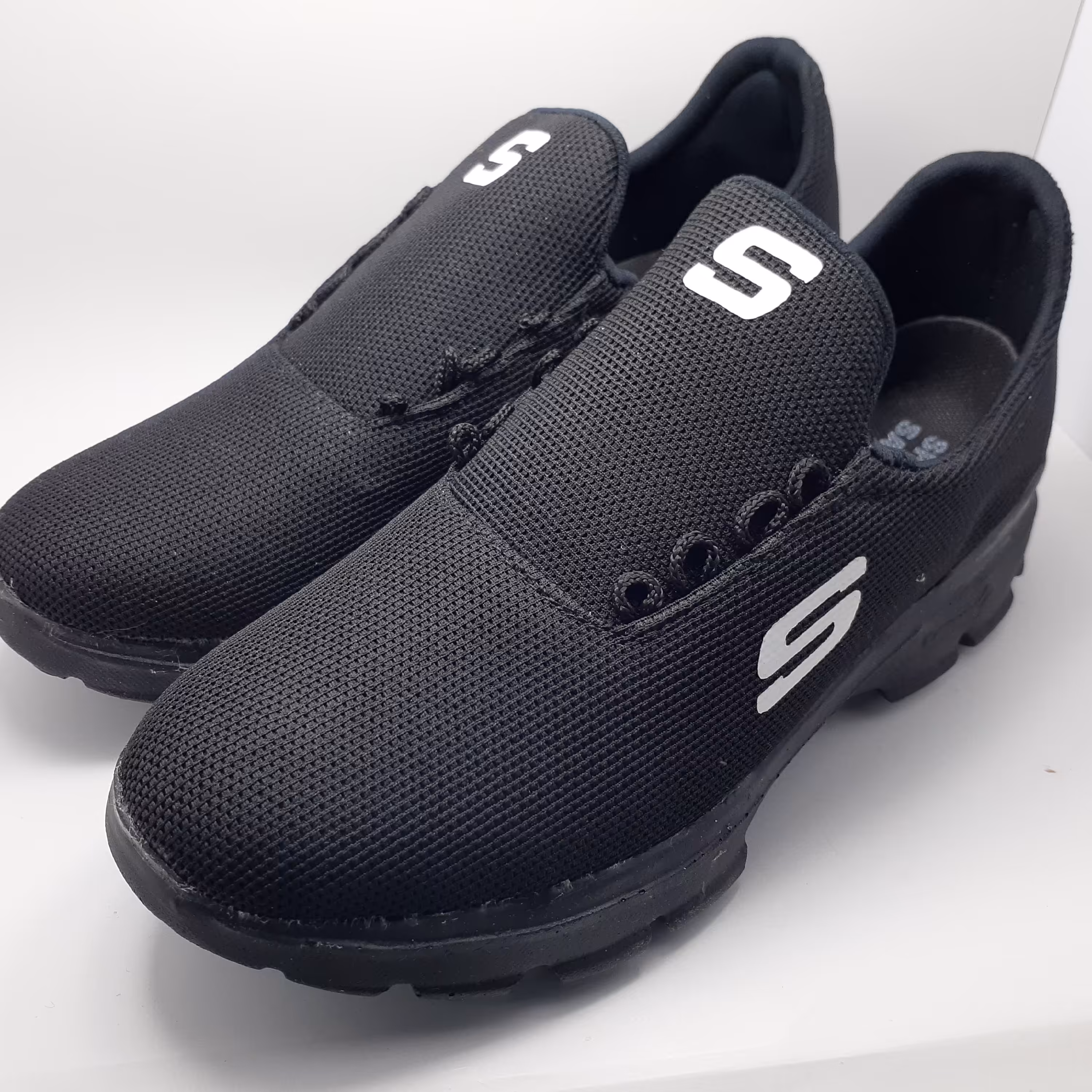 کفش پیاده روی اسکیچرز و راحتی فروش عمده و تکی کد 1451