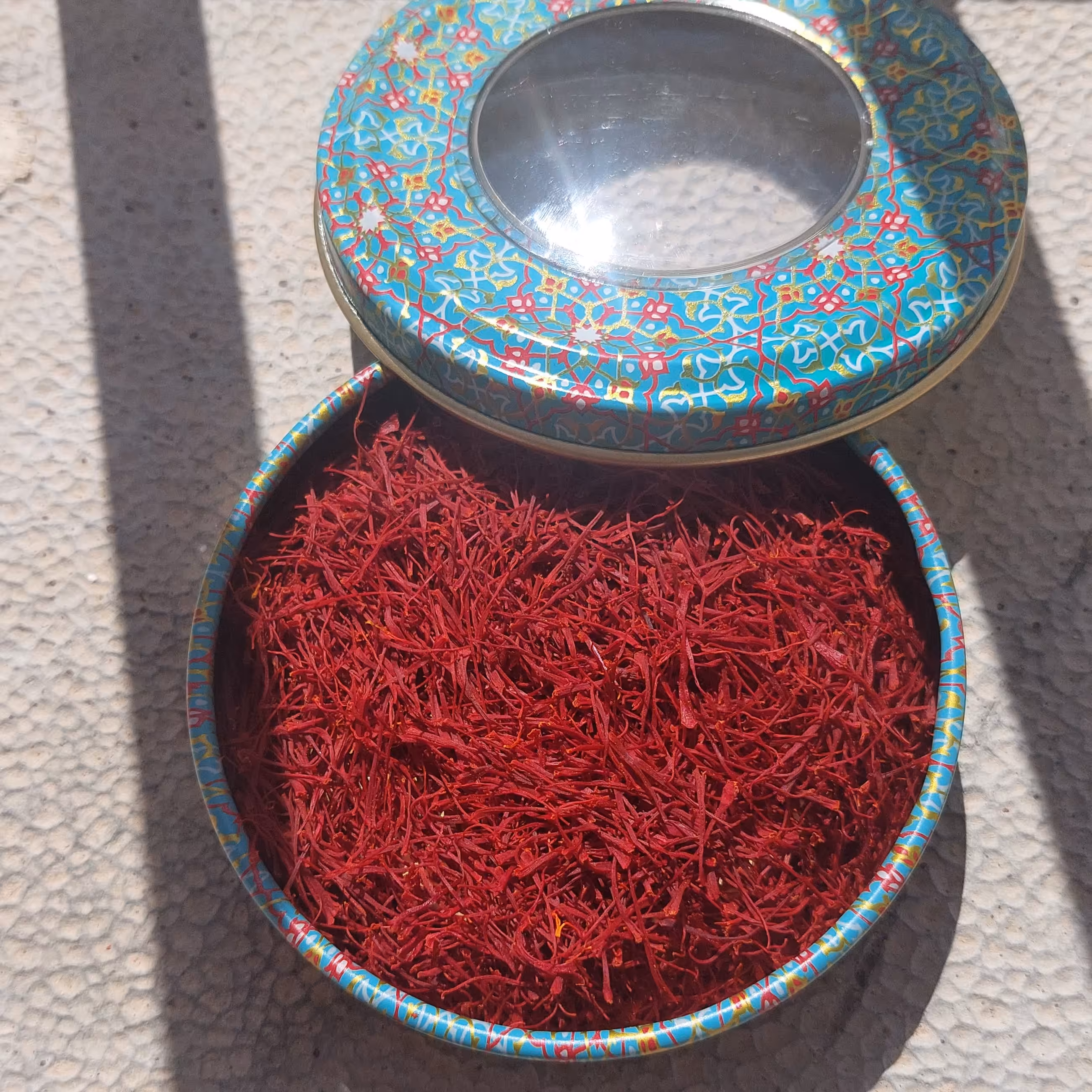 زعفران نگین اصل قائنات_4گرمی