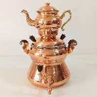 کتری  روگازی مسی با قوری ظرفیت حدودا سه و نیم لیتری چکشی نانو شده رنگ ثابت 