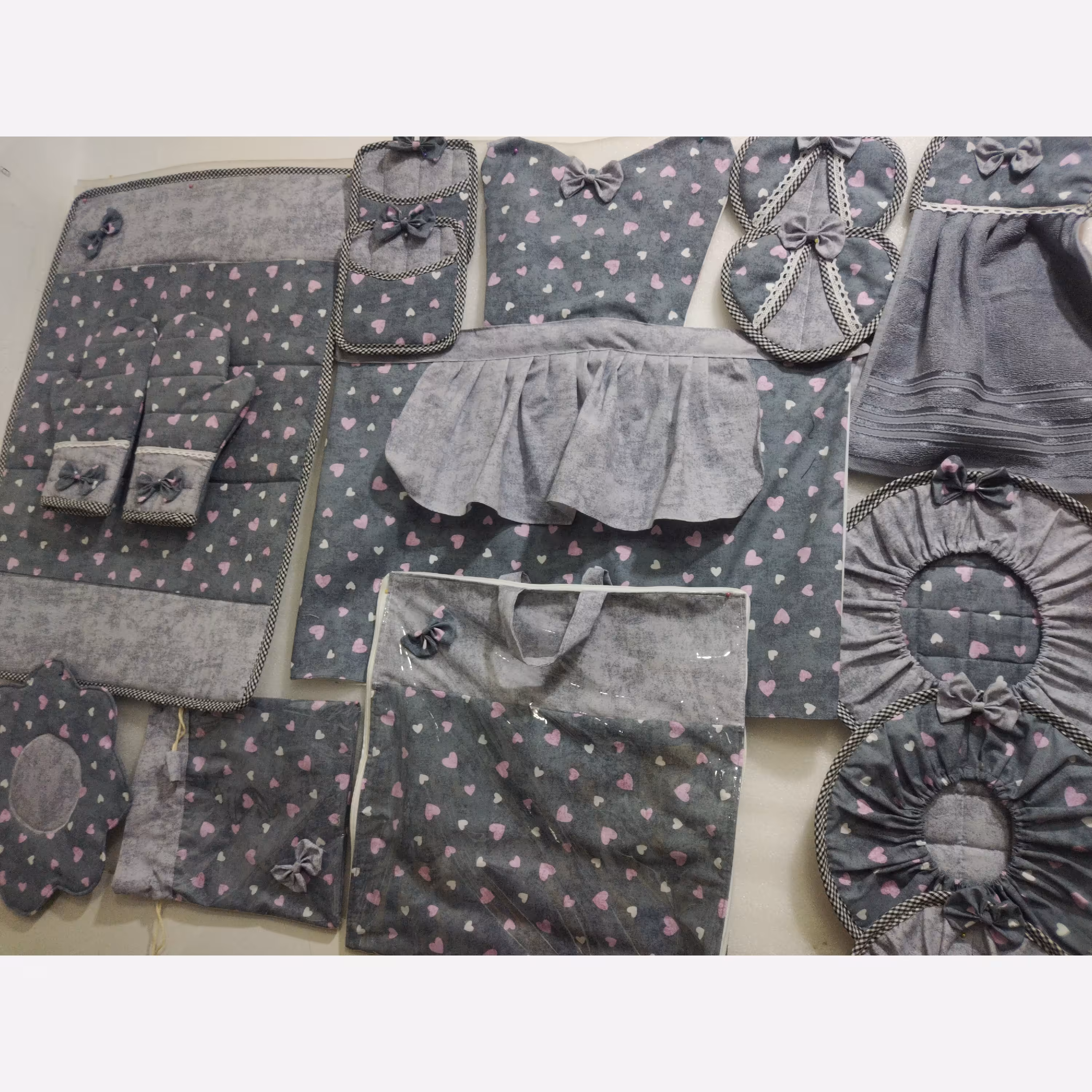 سرویس 15 تیکه آشپزخانه