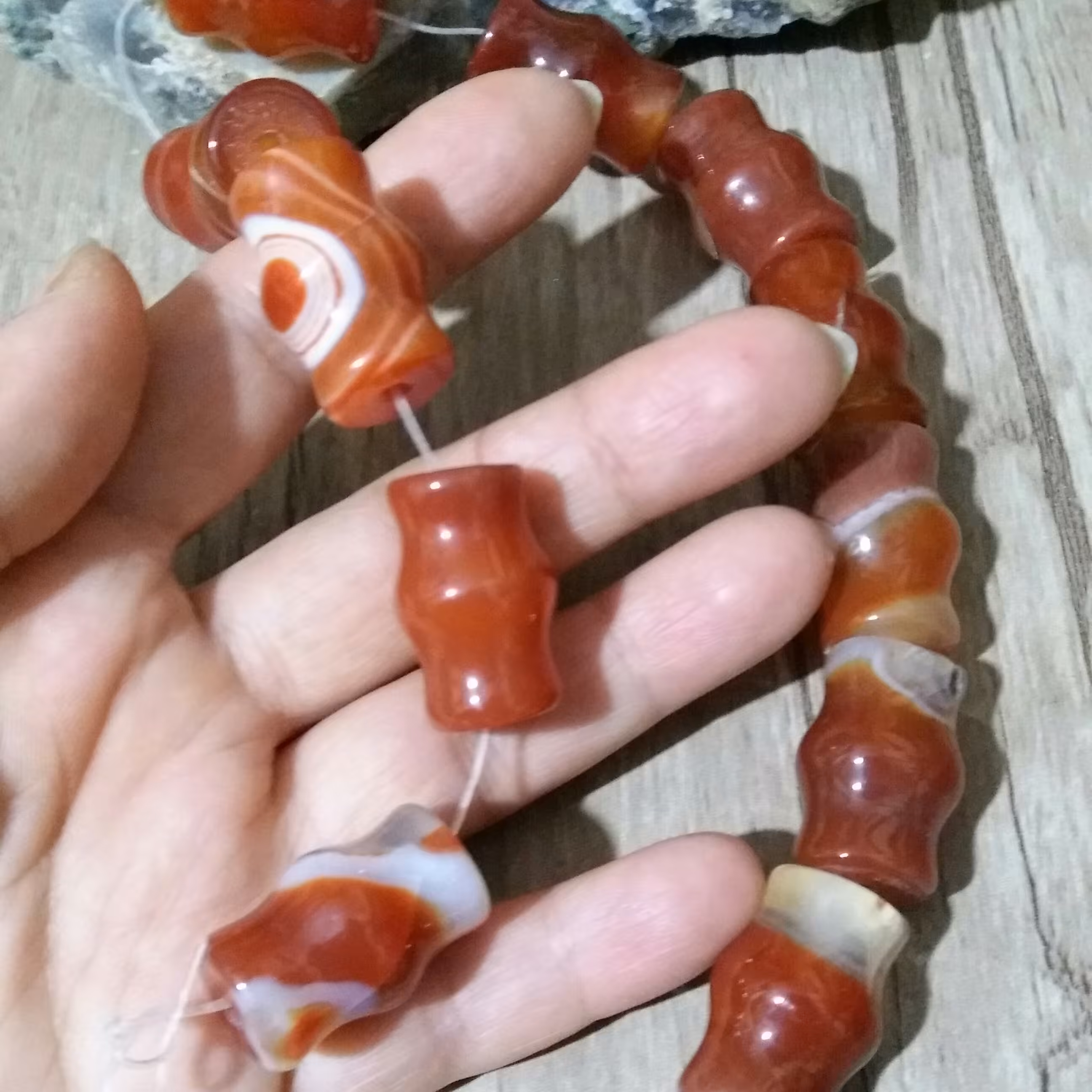 ریسه عقیق  اصل بسیار زیبا و ناب  با رنگ عالی  کلکسیونی نایاب