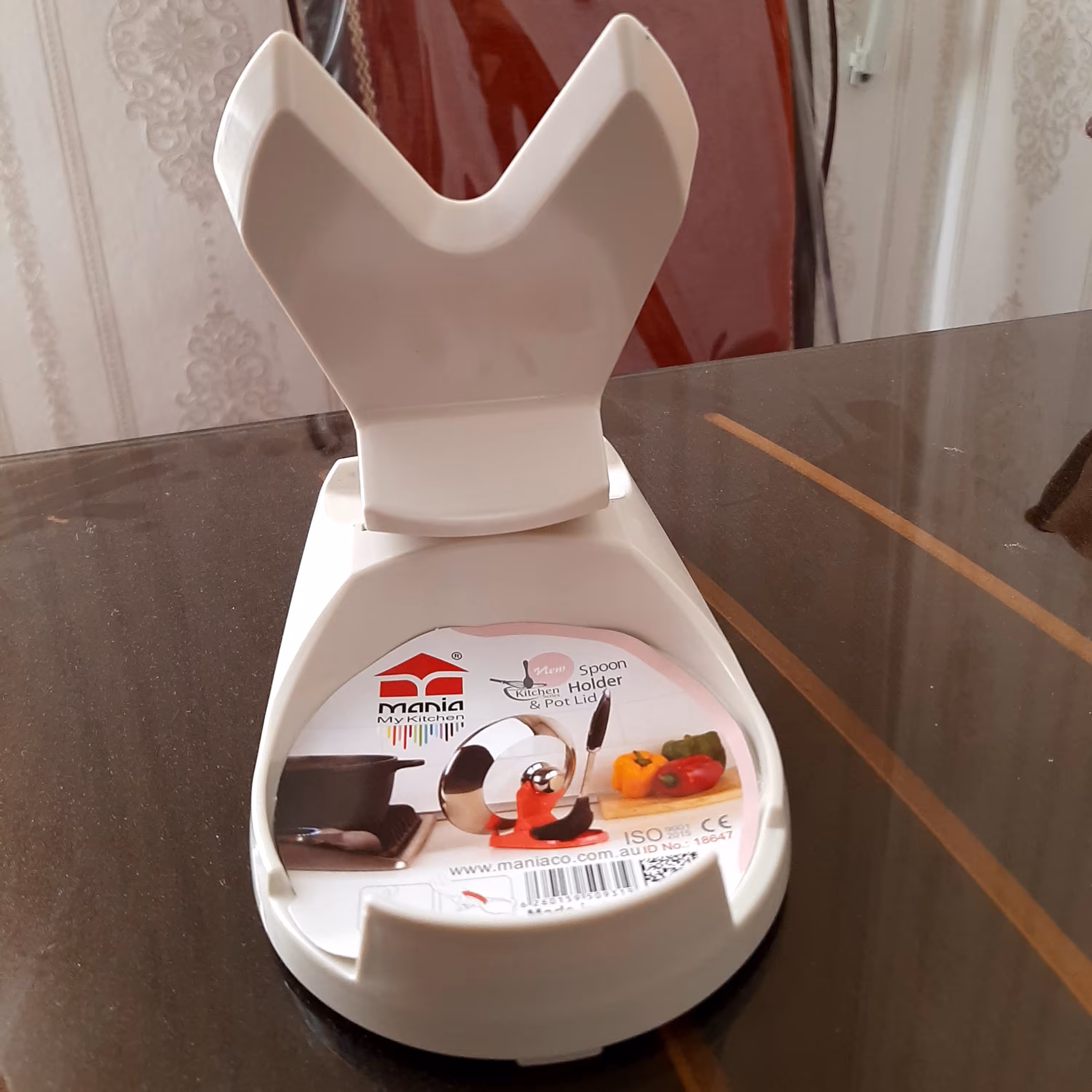 نگهدارنده درب قابلمه و کفگیرملاقه مانیاجنس پلاستیک