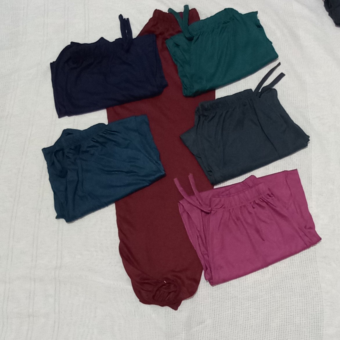 شلوارسندبادی زنانه ودخترانه مناسب سایز 36 تا42دمپاکش جنس ویسکوز نرم ولطیف
