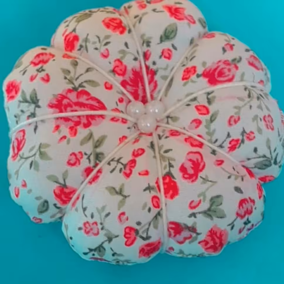 جا سوزنی طرح گل و با تزئین مروارید