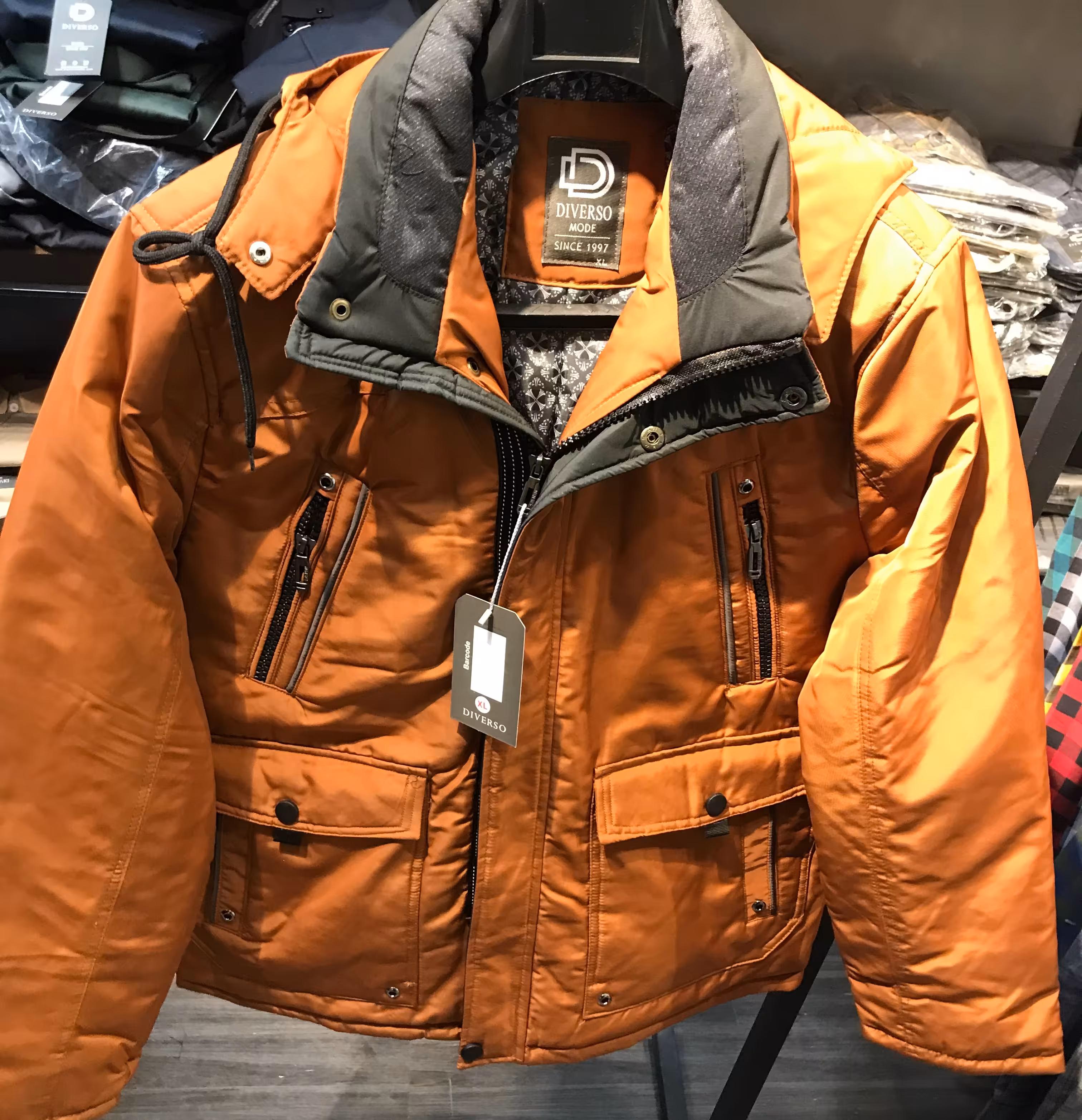 کاپشن کلاسیک مردانه جیب پاکتی آجری