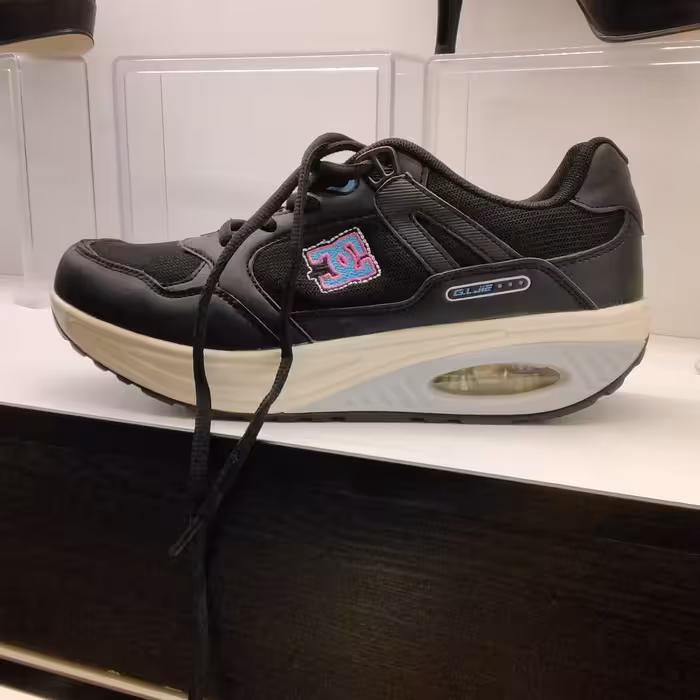 حراج 70٪ اسپرت رنگ مشکی