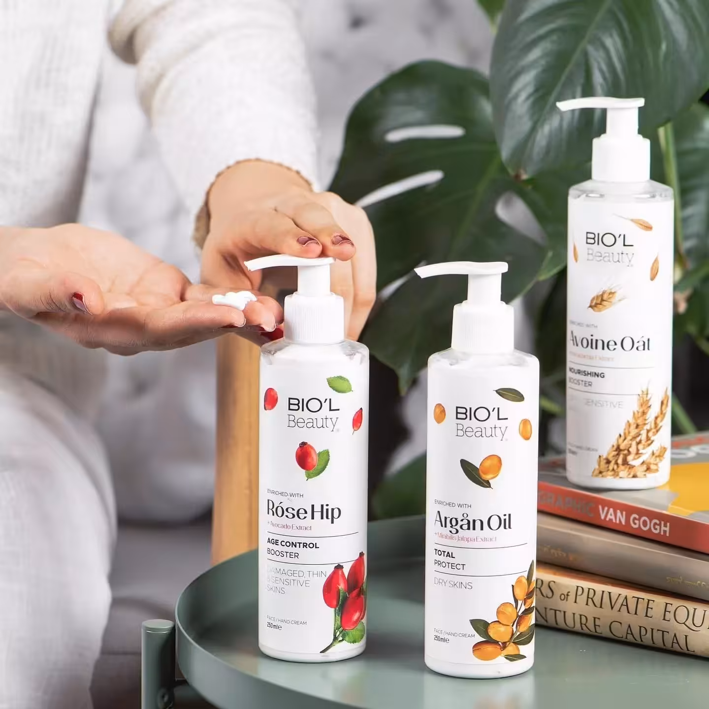 کرم مرطوب کننده پمپی بیول 