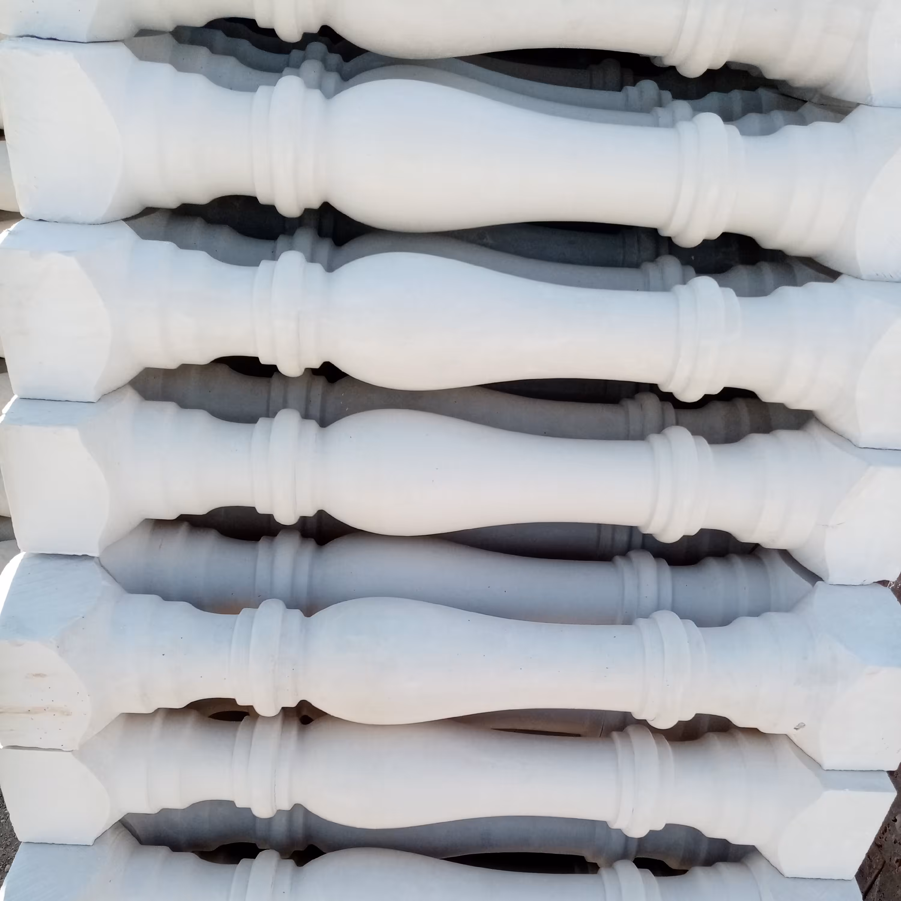 نرده  سنگی گرد