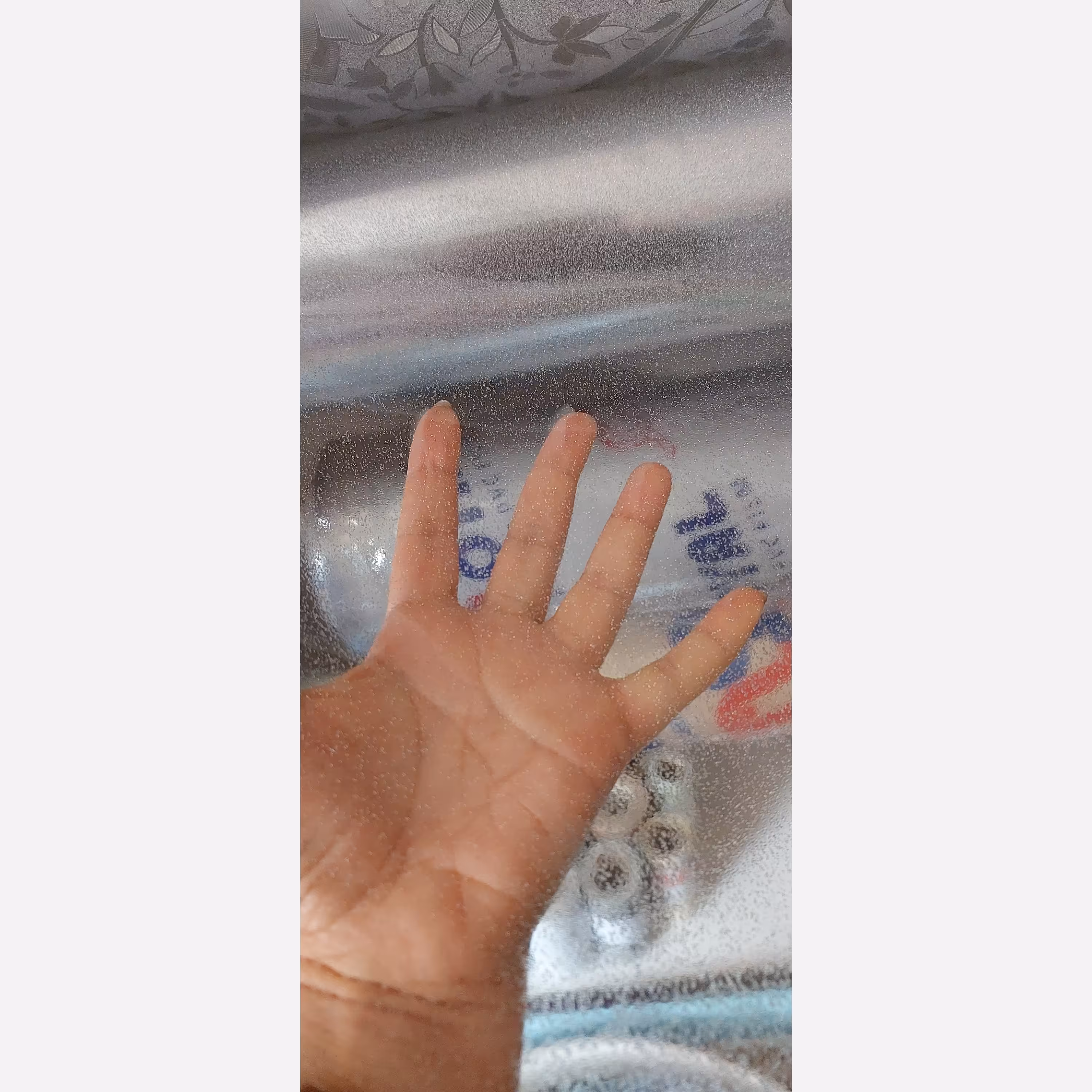 رومیزی اکلیلی  هفت رنگ شفاف