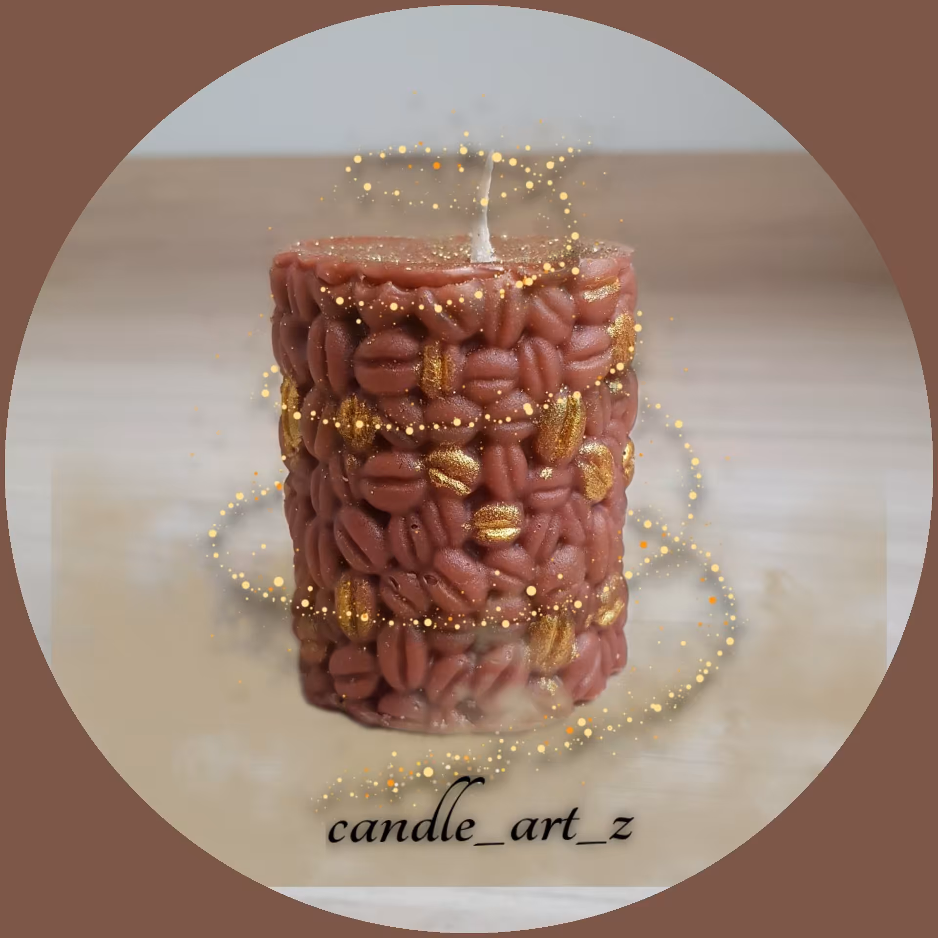 شمع  استوانه برجسته قهوه ای