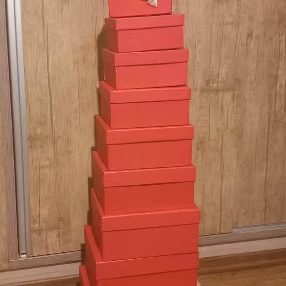 جعبه و باکس هدیه 10 عددی در سایزهای مختلف