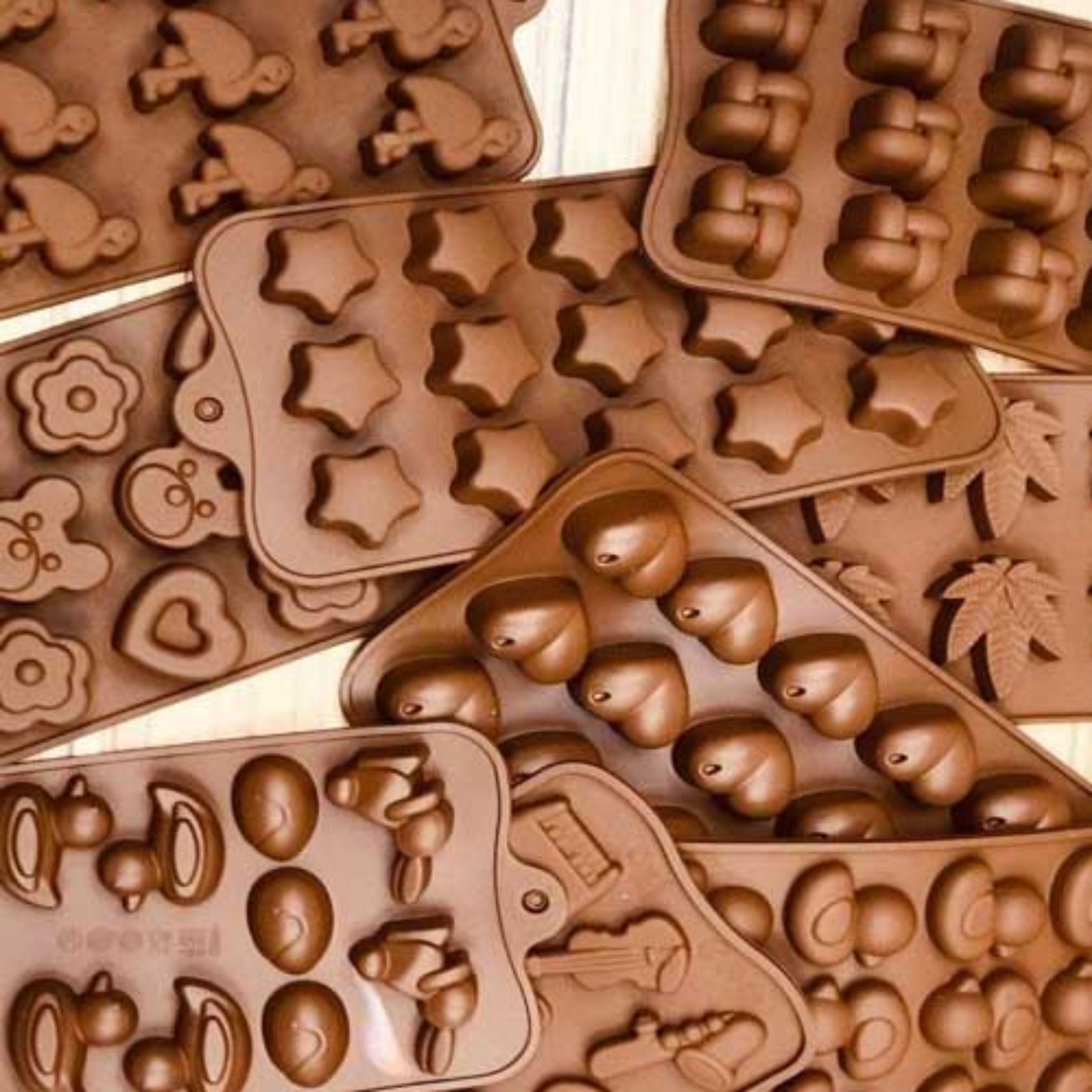 قالب ژله و شکلات سیلیکونی قابل استفاده در فر