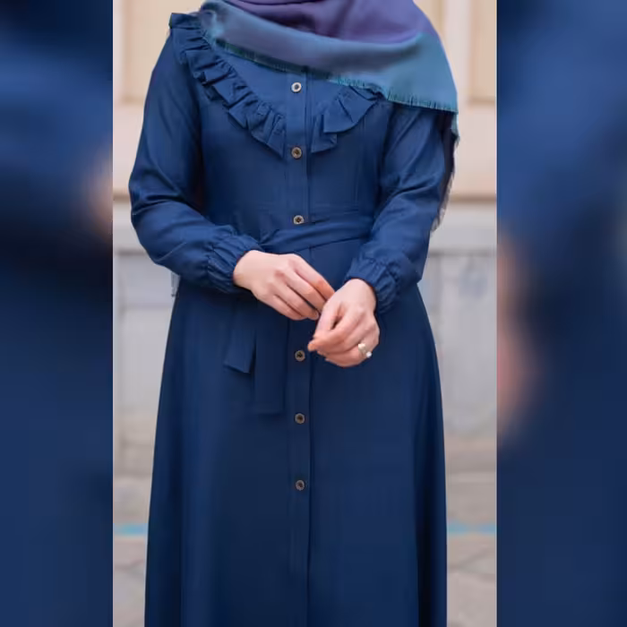 مانتو لی کاغذی کد محصول(89)  قد کار 130.  قد کار قابل تغییر به دلخواه در سایز 36تا54.  سایزه 50به بالا افزایش قیمت داره