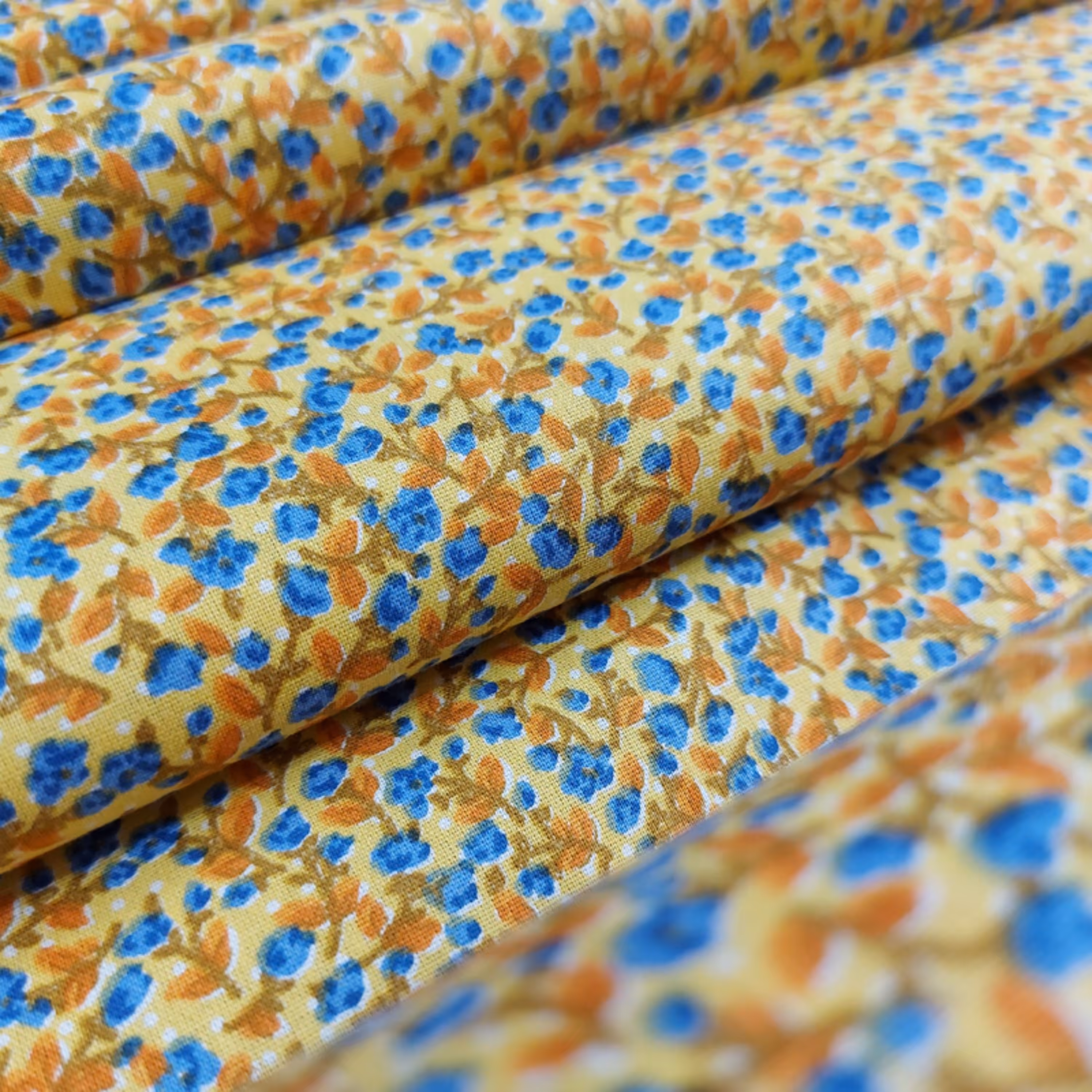 پارچه نخی گل گلی کتان فیلور پارچه سرای رزاق 