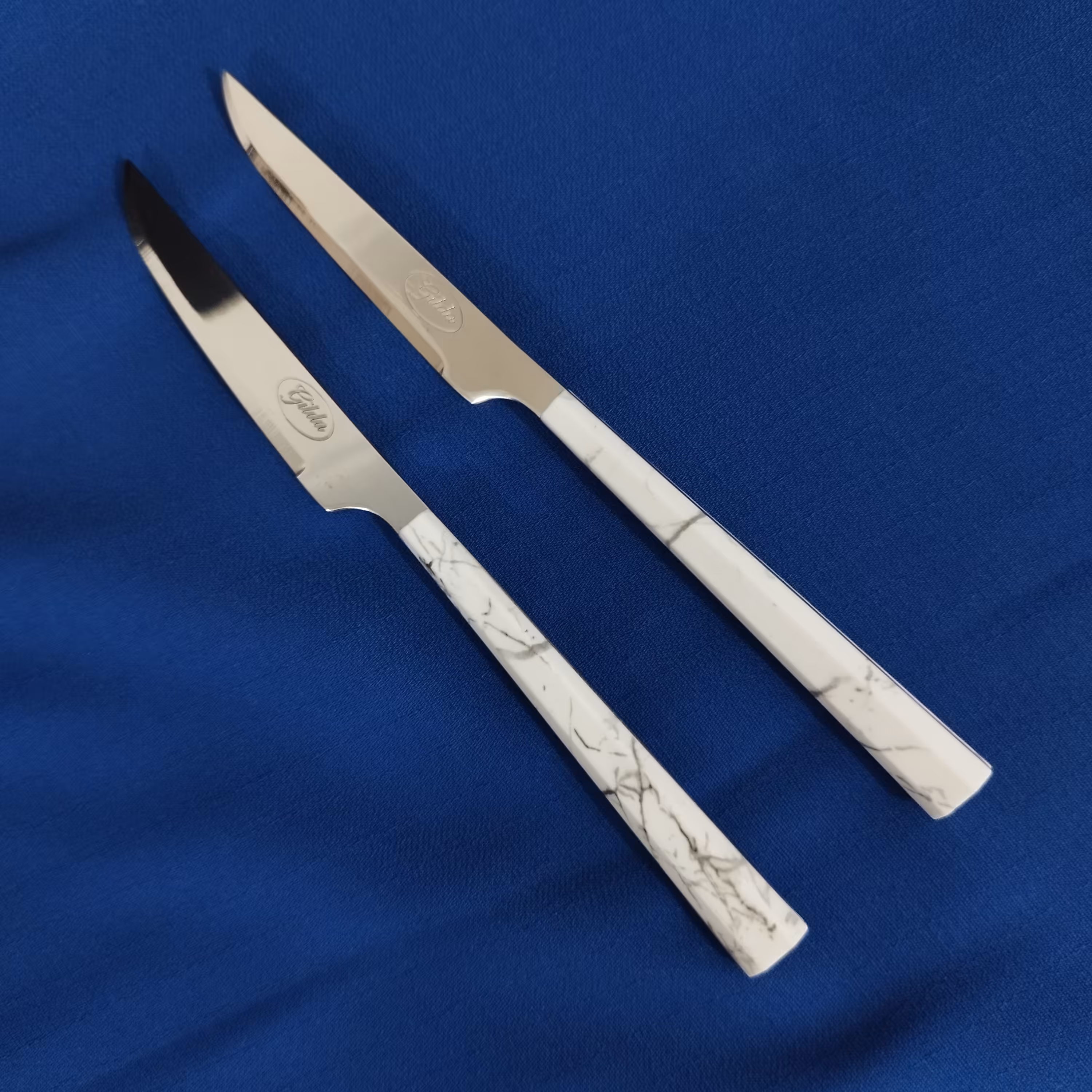 کارد تک گیلدا شش ضلعی منشوری سنگی سفید بسته 12 عددی کد 2066A