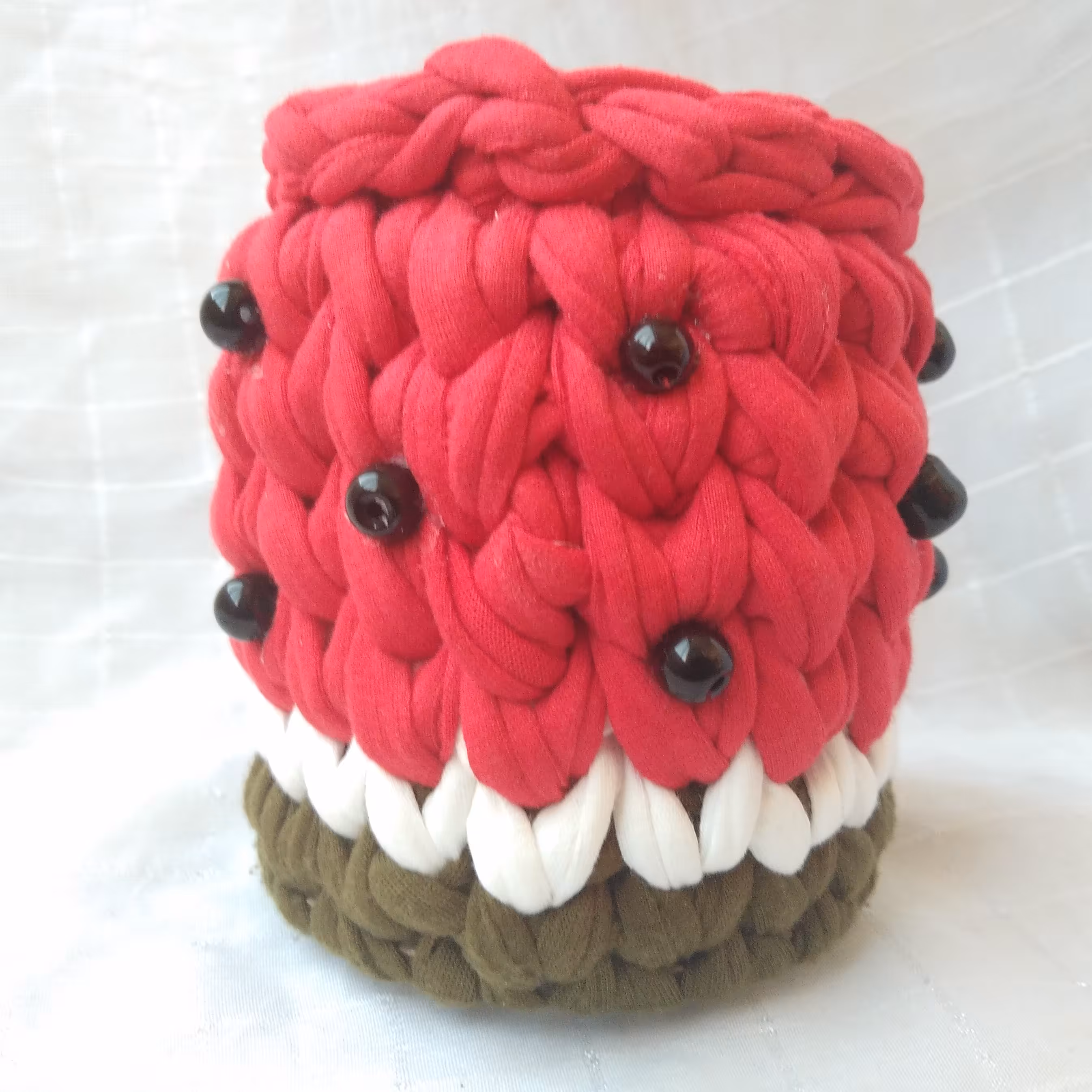 جا مدادی طرح هندوانه مناسب برای دانش اموزان سبک .کفی8 سانت وارتفاع 12 سانت واماده همکاری با مدارس ومراکز اموزشی