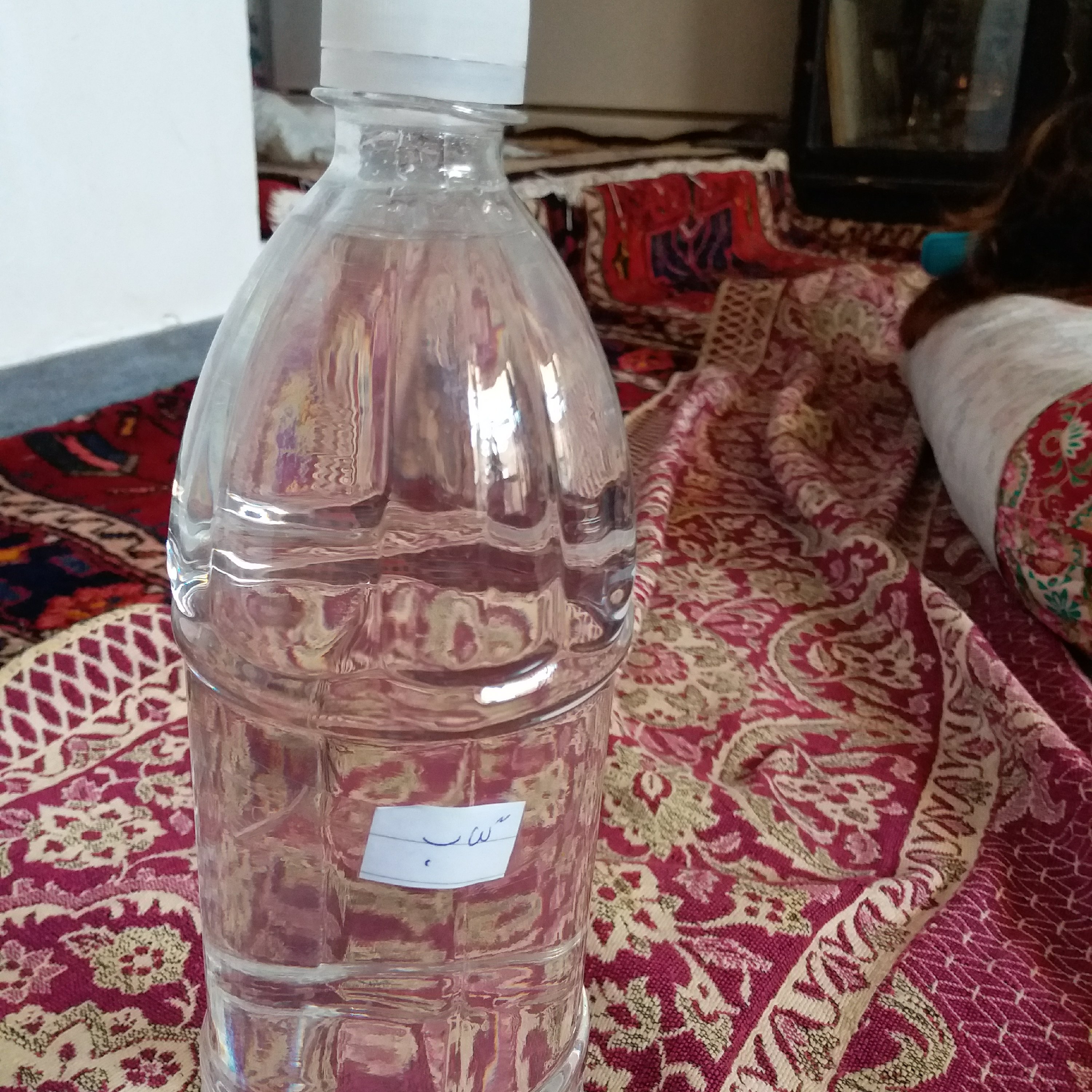 گلاب اعلا سنتی و خانگی باکیفیت عالی