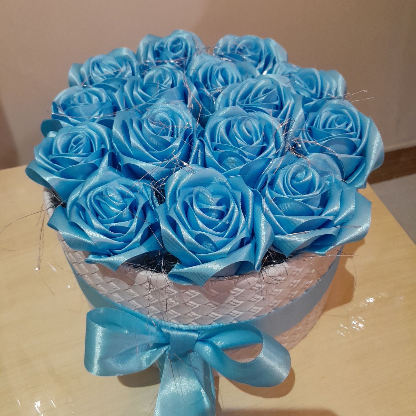 باکس گل رز آبی