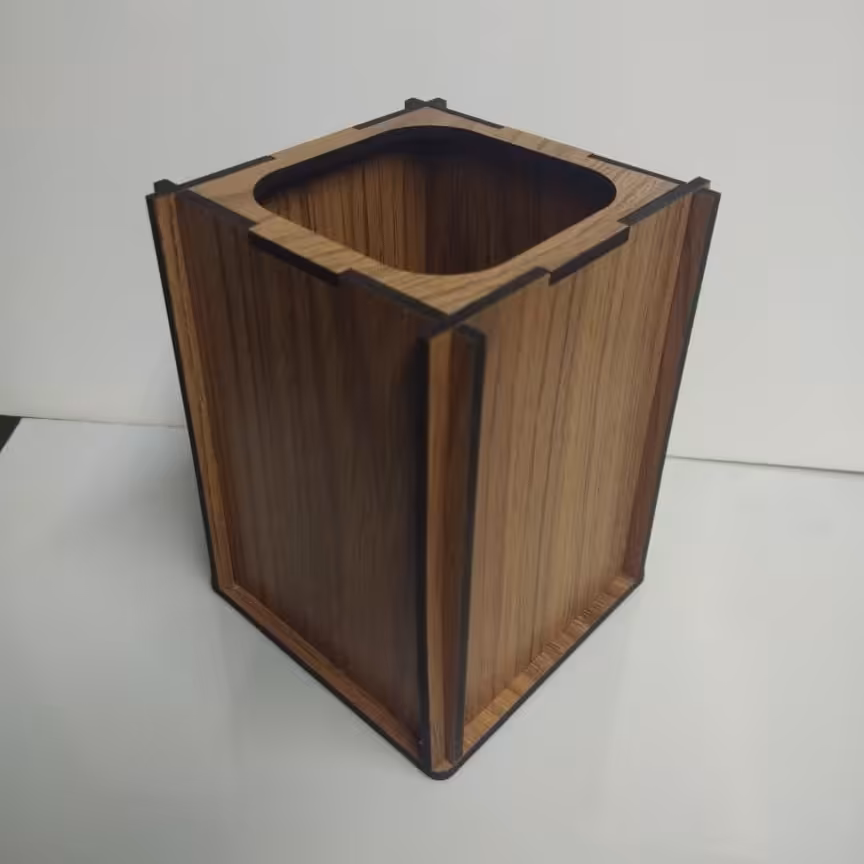 جامدادی چوبی. برای قیمت عمده پیام بدید