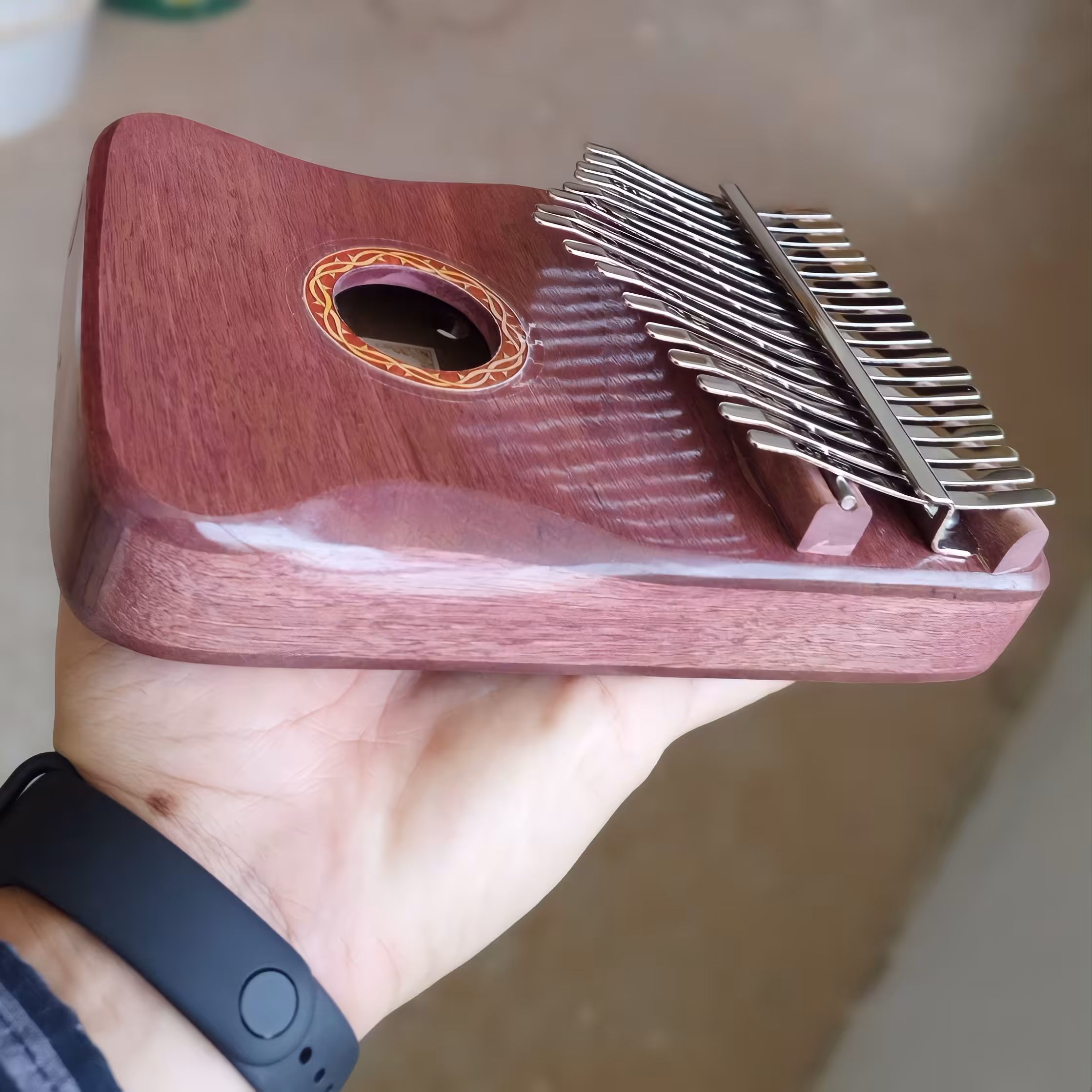 کالیمبا حرفه ای آرامیس مدل سفارشی براق، ارسال رایگان ، با چوب گردو و رنگ سفارشی