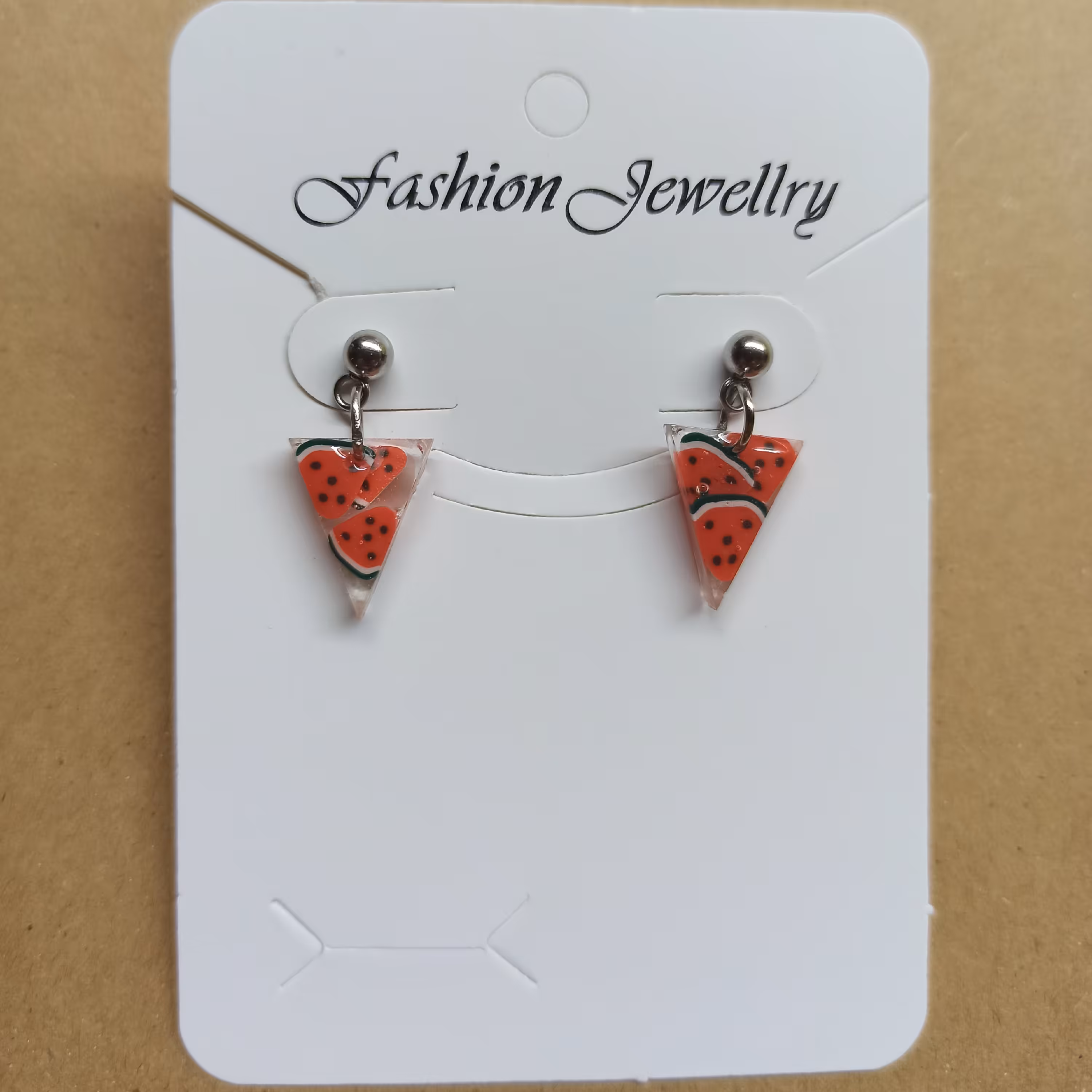 گوشواره میخی اویز دار مثلث طرح هندوانه