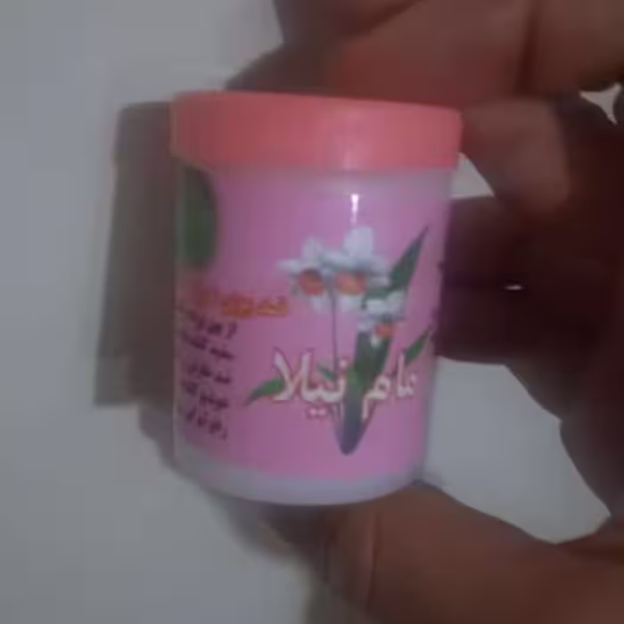 مام  پودر عرق گیر  خوشبو کننده 